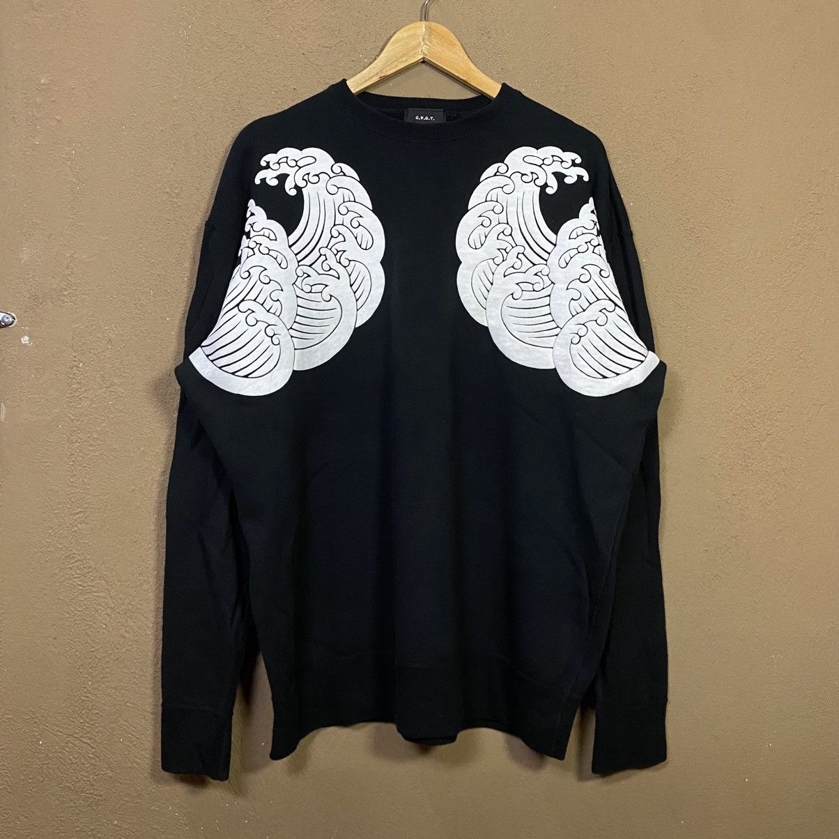 G.V.G.V. G.V.G.V The Great Wave of Kanagawa Arts Sweatshirt Size US XXL / EU 58 / 5 - 1 Thumbnail