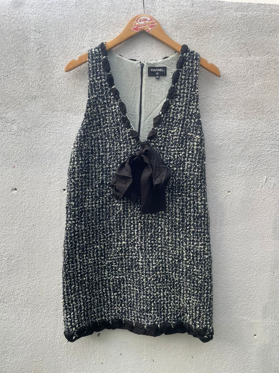 Chanel Authentic Chanel 2019 Mini Dress With Bow Size XS / US 0-2 / IT 36-38 - 1 Thumbnail