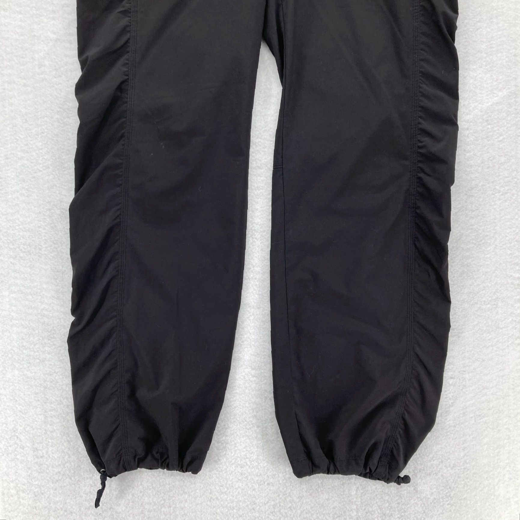 Athleta Athleta La Viva Jogger Pants Women’s Medium Black Stretch Relaxed Preppy Gym Size 32" / US 10 / IT 46 - 3 Thumbnail