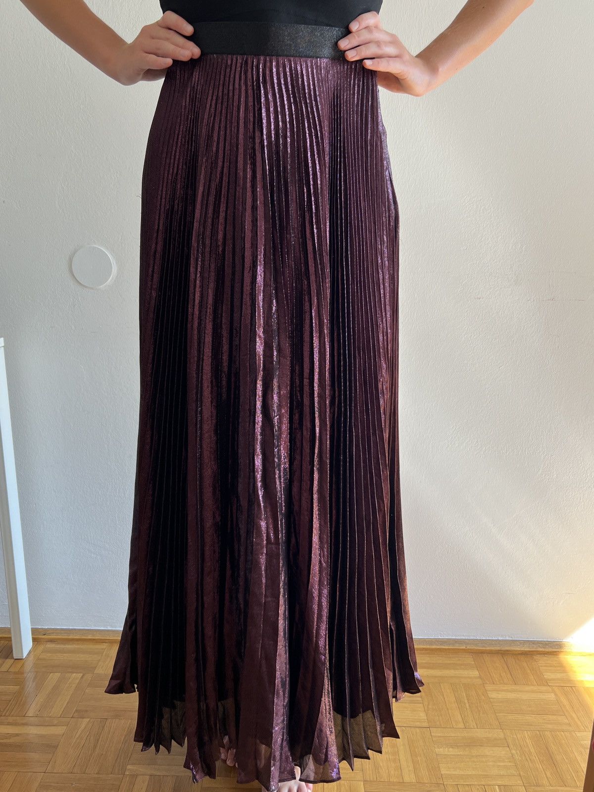 Christopher Kane Christopher Kane Pleated Lamé Maxi Skirt Size 28" / US 6 / IT 42 - 7 Thumbnail
