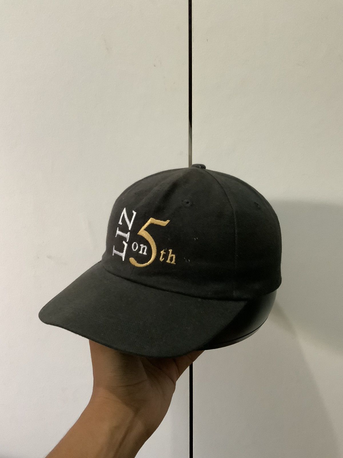 Japanese Brand LIZ on 5th Spellout KC Black Hat Size ONE SIZE - 1 Thumbnail