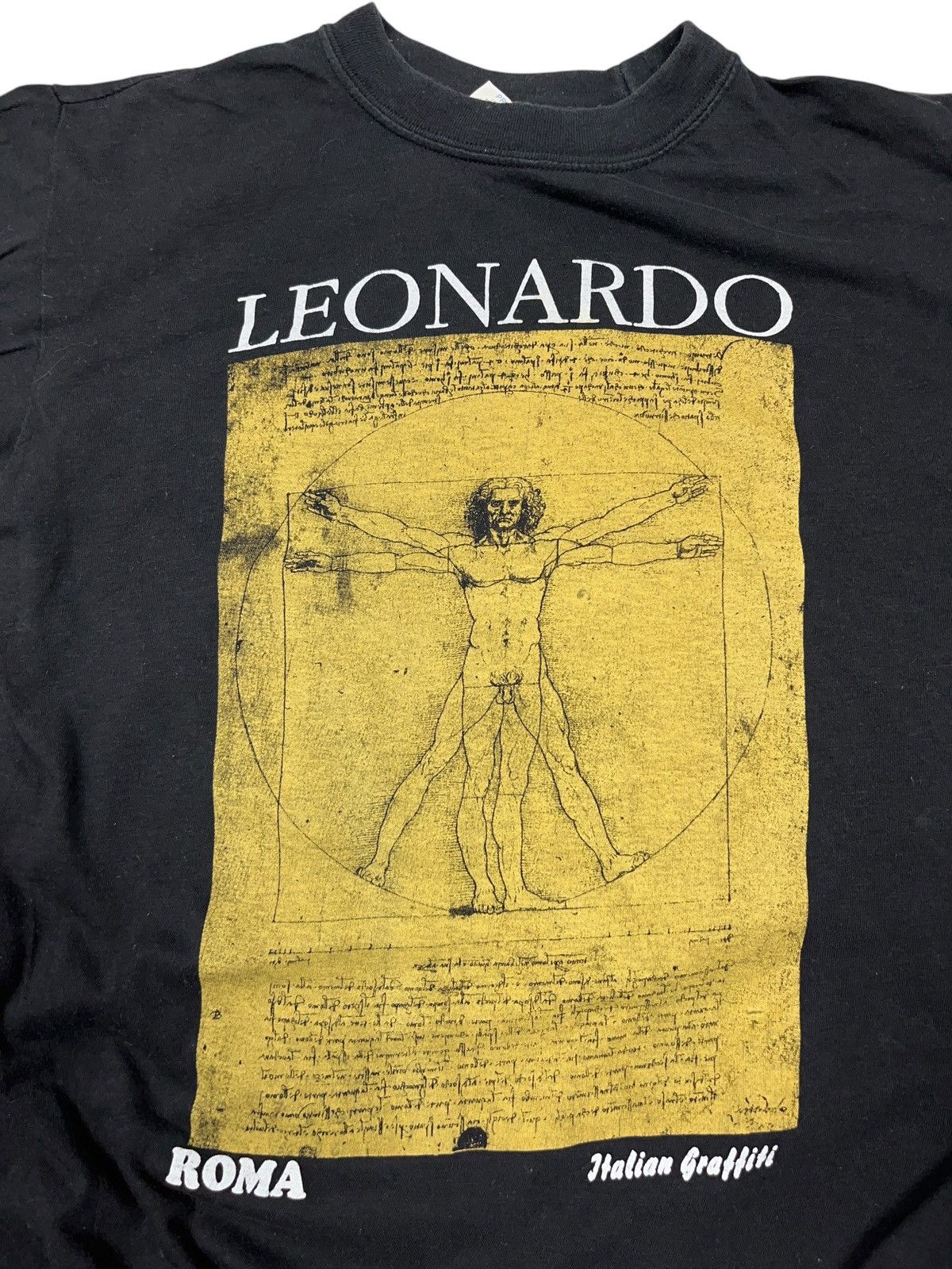 Vintage Vintage 90s Leonardo da Vinci Vitruvian Man Art T-shirt y2k Size US M / EU 48-50 / 2 - 3 Thumbnail