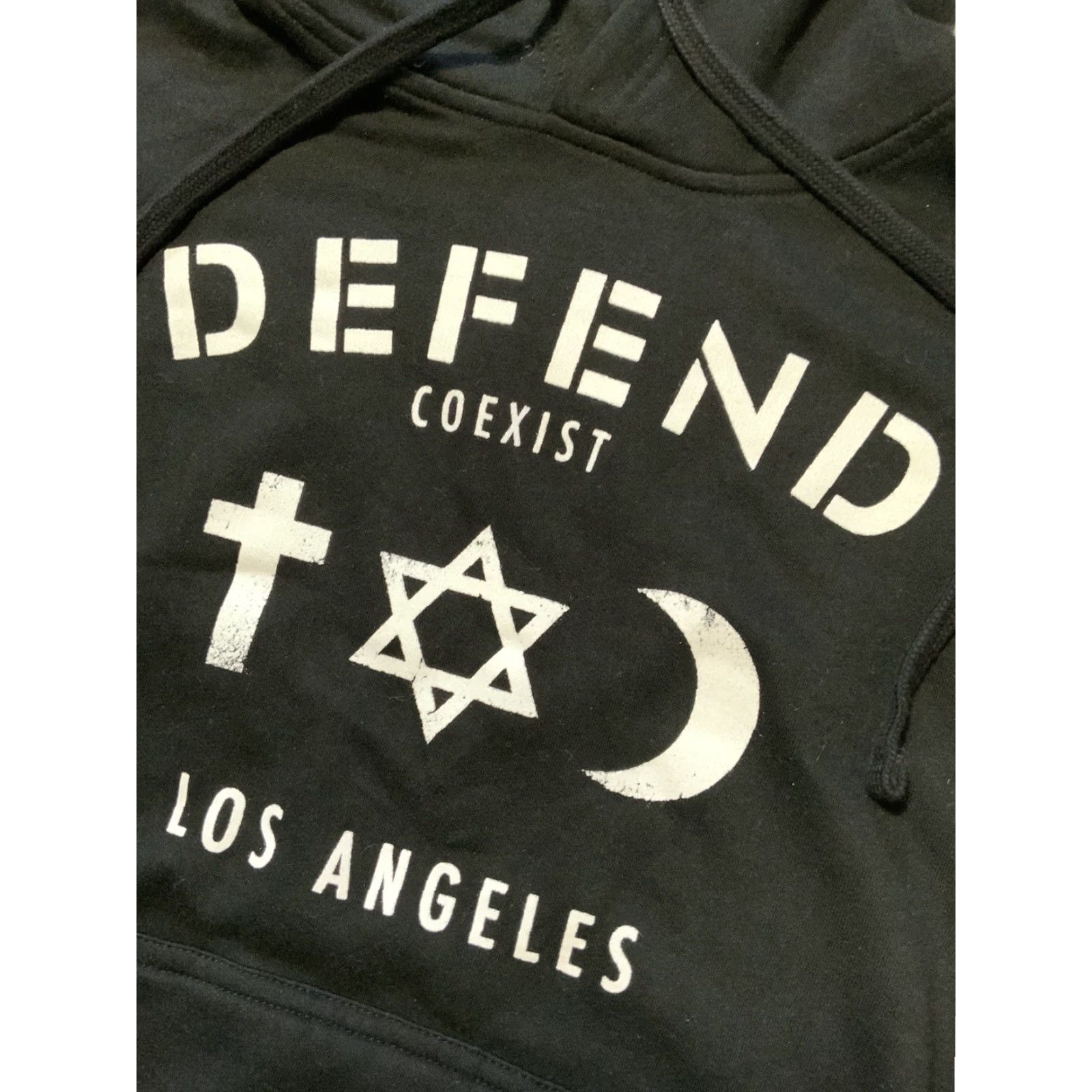 Vintage VINTAGE Defend Paris Coexist Los Angeles Black Fleece Graphic Pullover Hoodie XS Men Size US XS / EU 42 / 0 - 5 Thumbnail