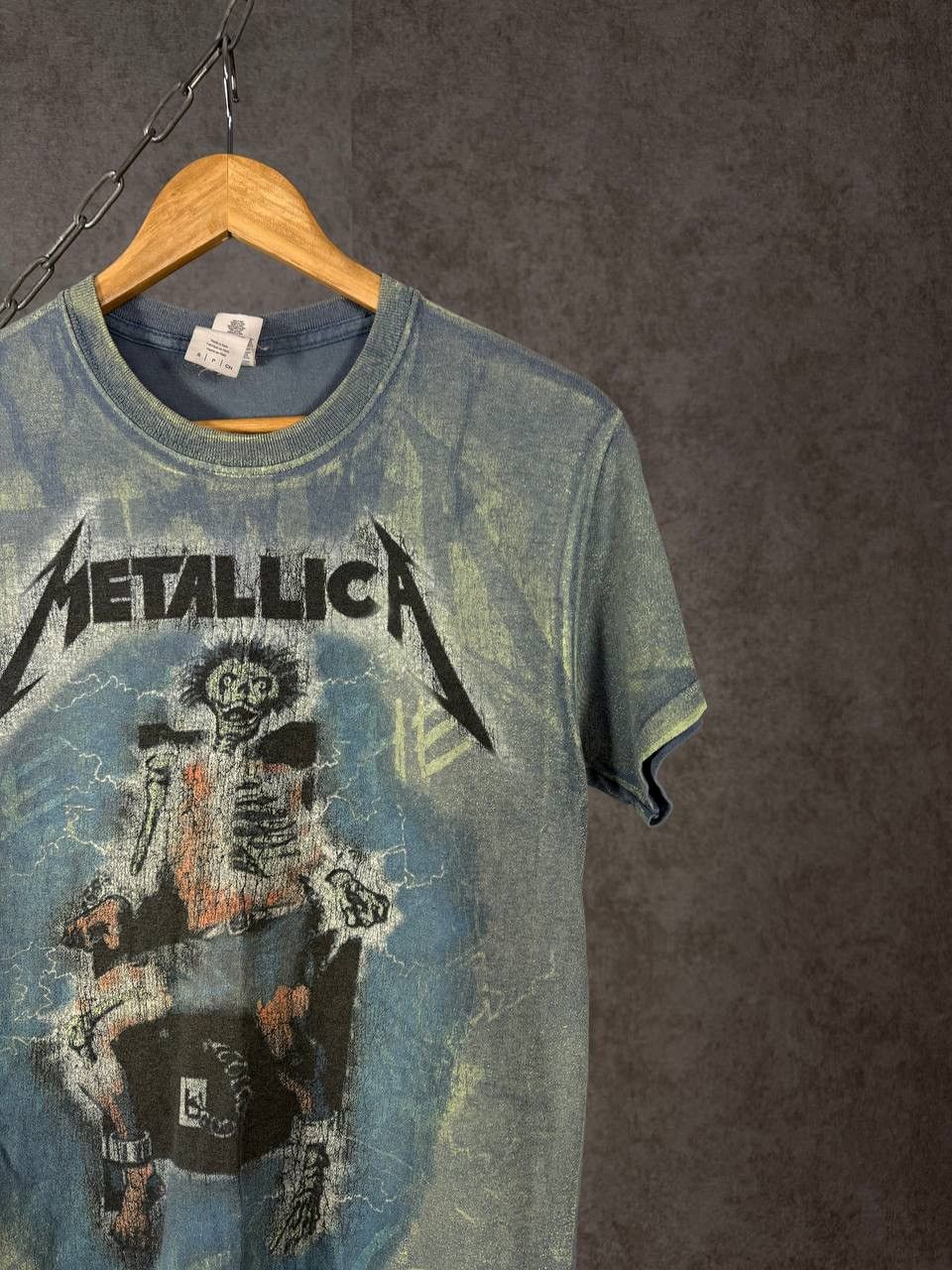 Metallica Metallica rock overprinted band tee Size US S / EU 44-46 / 1 - 3 Thumbnail
