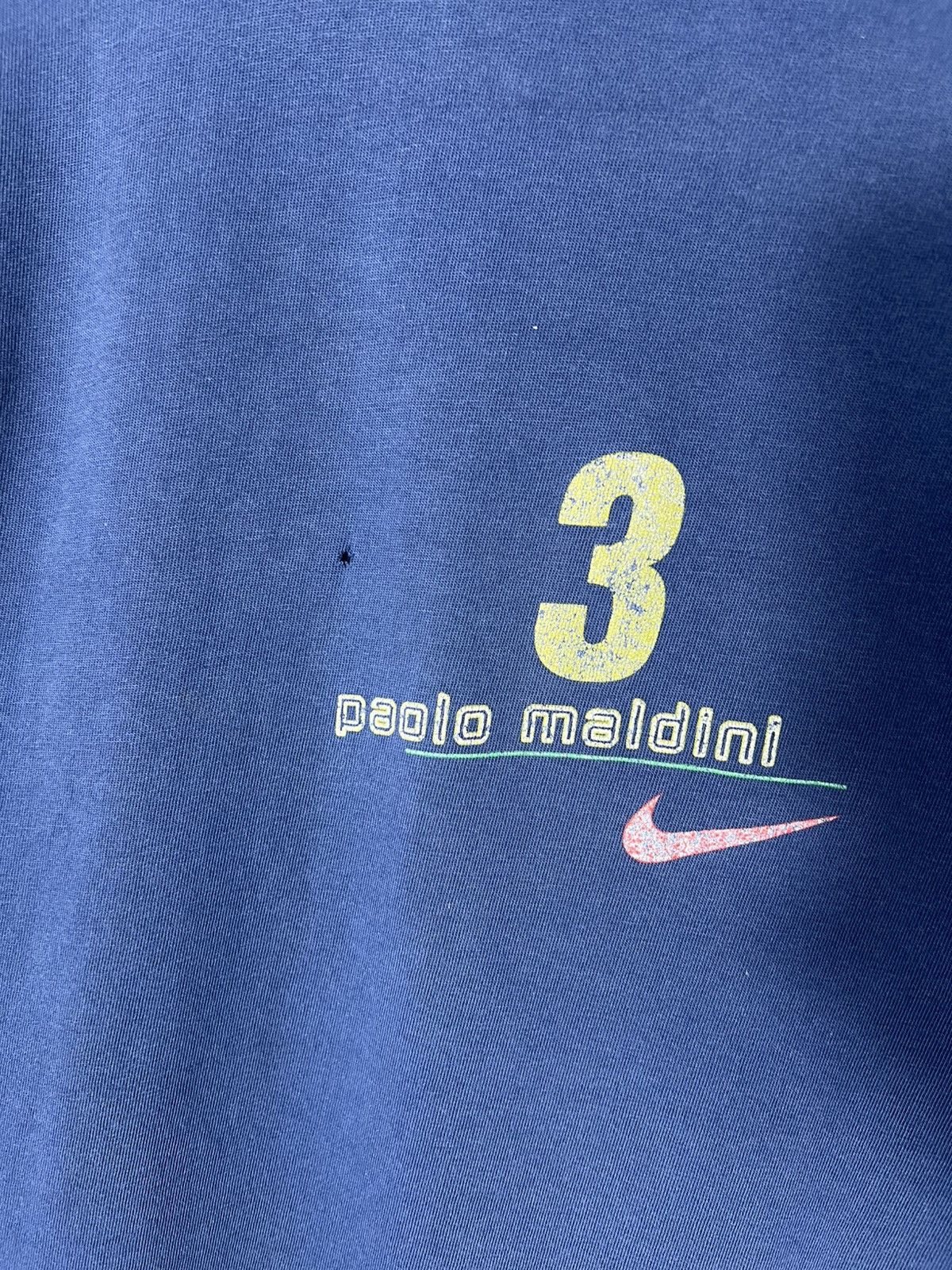 Nike vintage streetwear soccer 90s nike paolo maldini tee Size US M / EU 48-50 / 2 - 8 Thumbnail