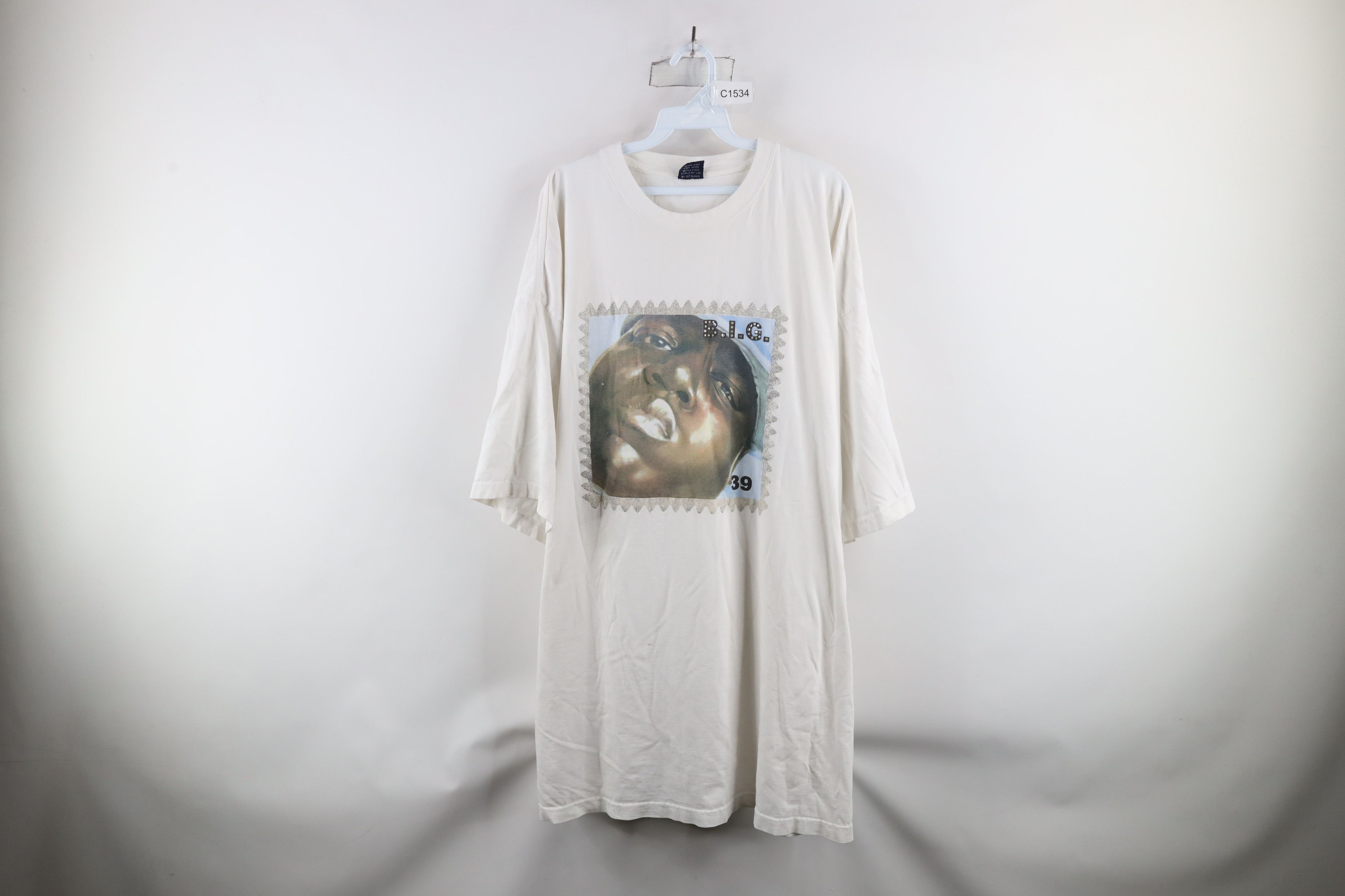 Vintage Vintage Y2K Biggie Smalls Mo Money Mo Problems Rap T-Shirt Size US XXL / EU 58 / 5 - 1 Thumbnail