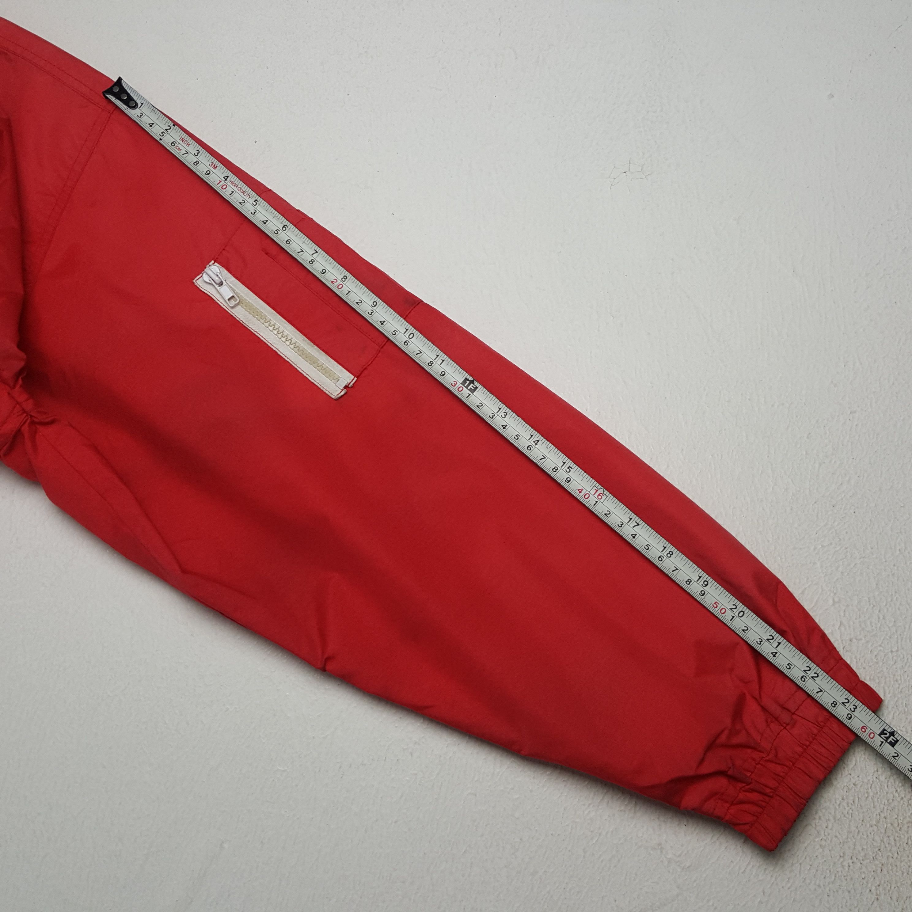 Japanese Brand × Vintage Vintage TRD Toyota Racing Development Windbreaker Jacket Size US L / EU 52-54 / 3 - 7 Thumbnail