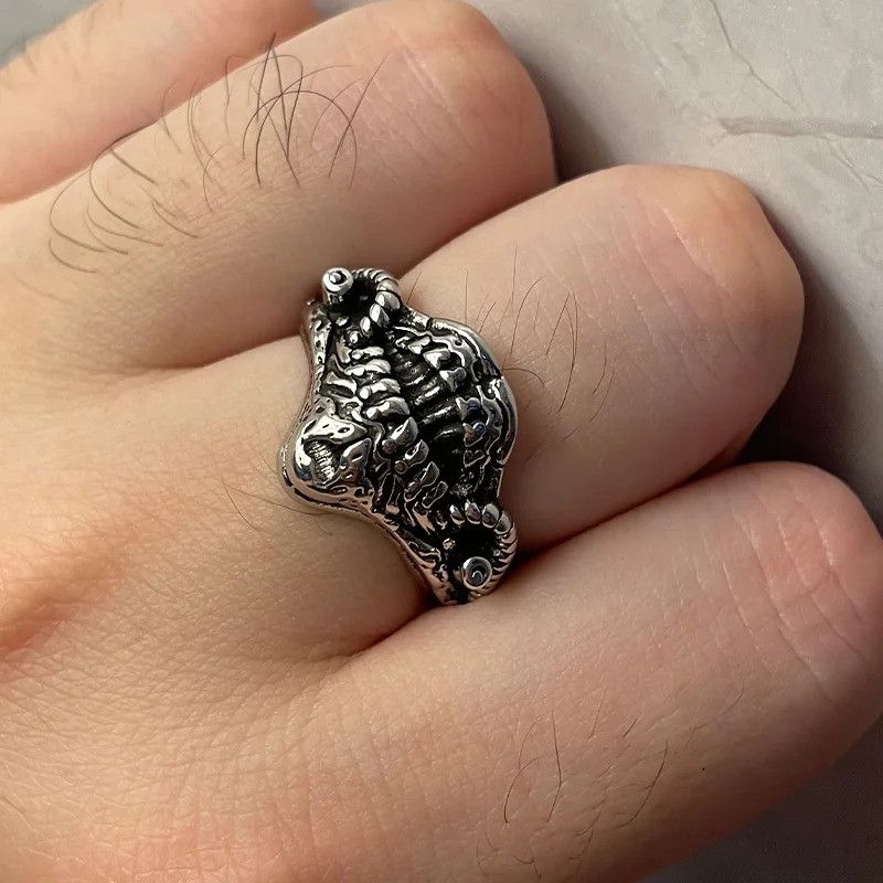 Japanese Brand × Jewelry × Vintage Retro Mask Ring Size ONE SIZE - 6 Thumbnail