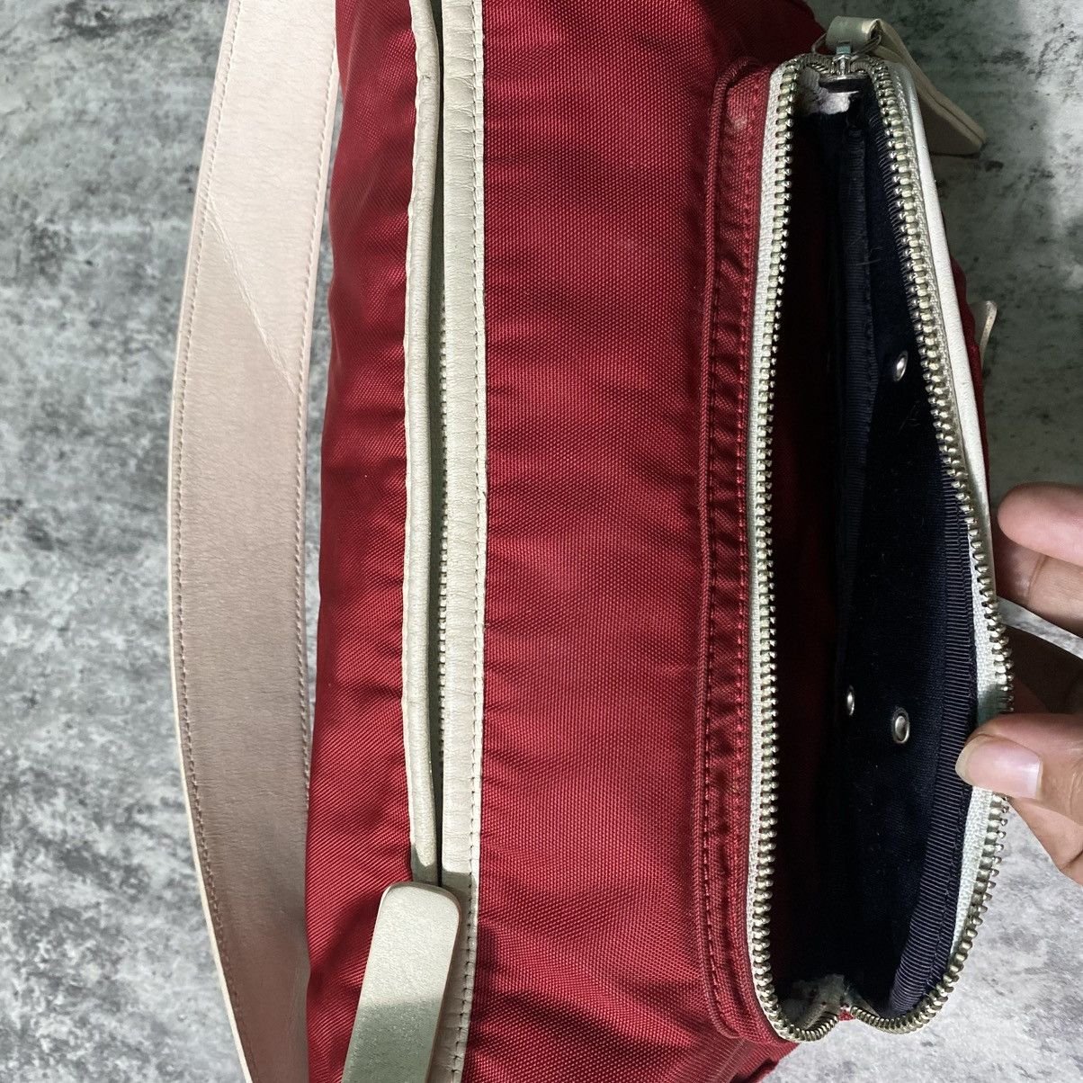 Burberry Burberry Red Shoulder Bag Size ONE SIZE - 10 Thumbnail