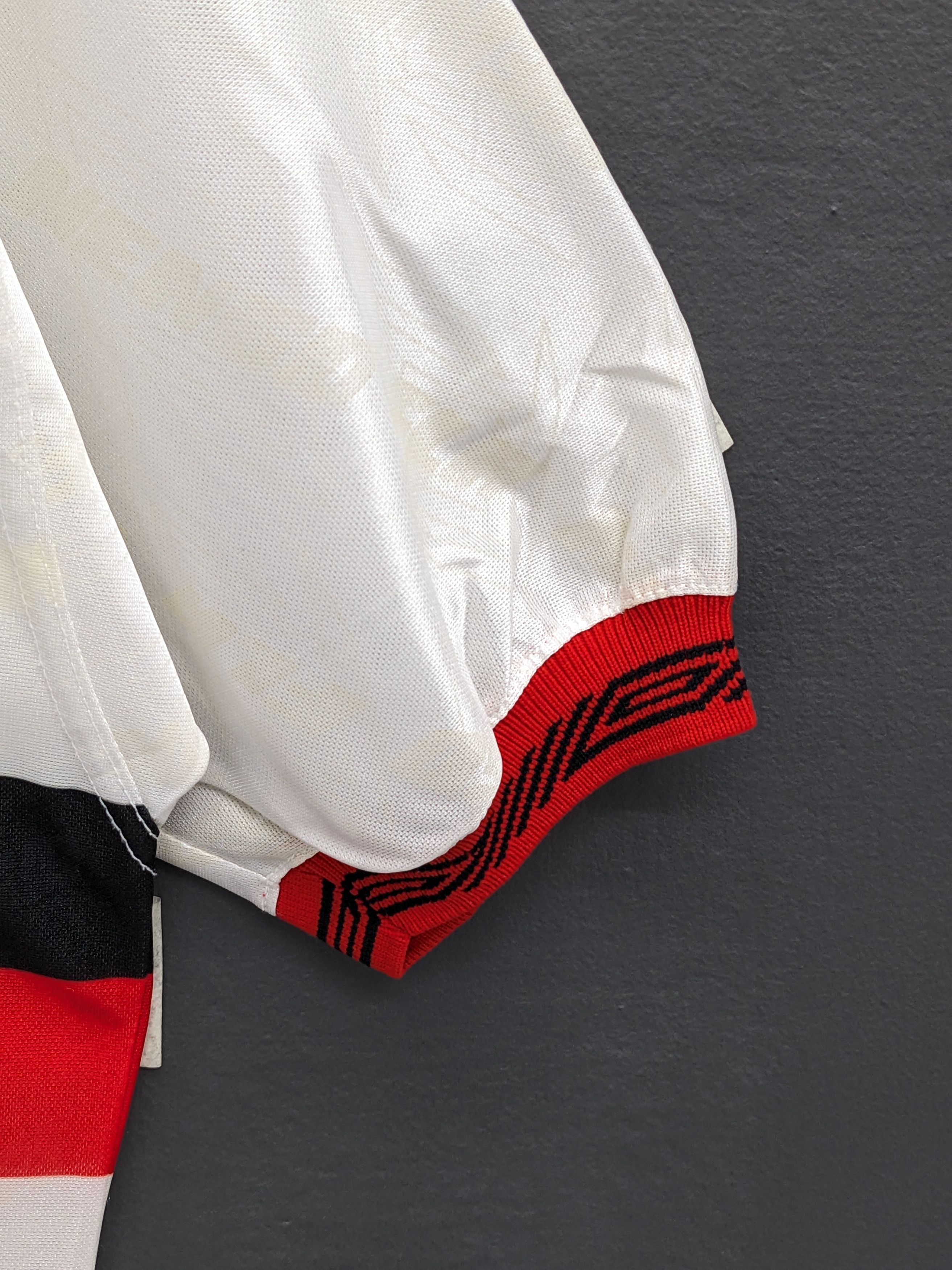 Vintage VINTAGE C.R. FLAMENGO PETROBRA'S JERSEY Size US L / EU 52-54 / 3 - 4 Thumbnail