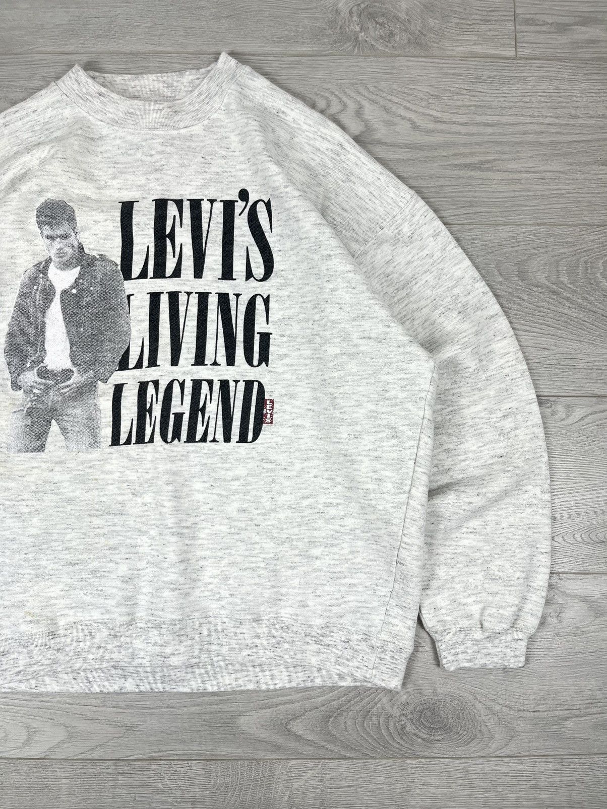 Levi's × Vintage Levi’s Vintage 80s Living Legend Movie Rare Sweatshirt Size US L / EU 52-54 / 3 - 2 Thumbnail