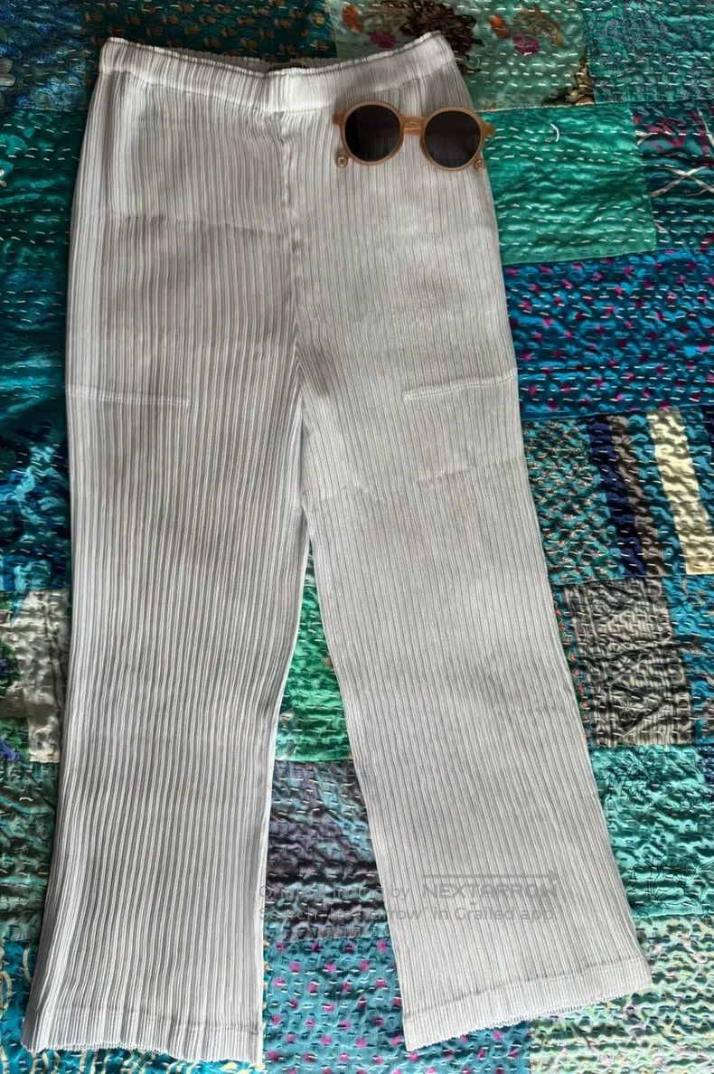 Issey Miyake Issey Miyake Toothpick Pleated Pants Light Blue Size 25" / US 0 / IT 36 - 2 Thumbnail