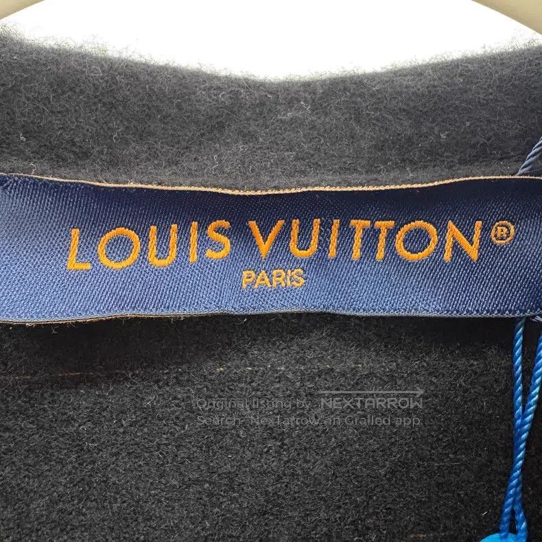 Louis Vuitton Louis Vuitton Embossed logo hooded hoodie Size US S / EU 44-46 / 1 - 6 Thumbnail
