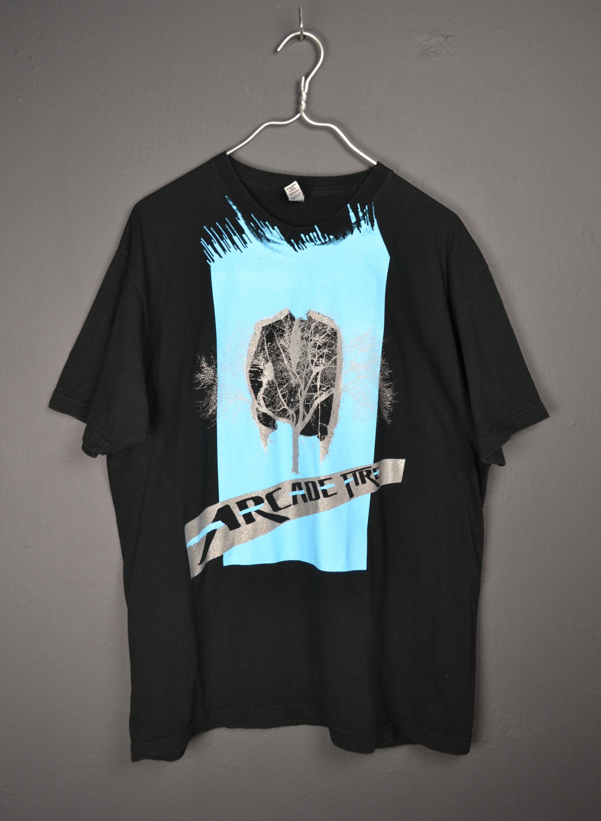 Band Tees Arcade Fire Vintage 2004 Funeral Tour T Shirt XL Made in USA Size US XL / EU 56 / 4 - 2 Thumbnail