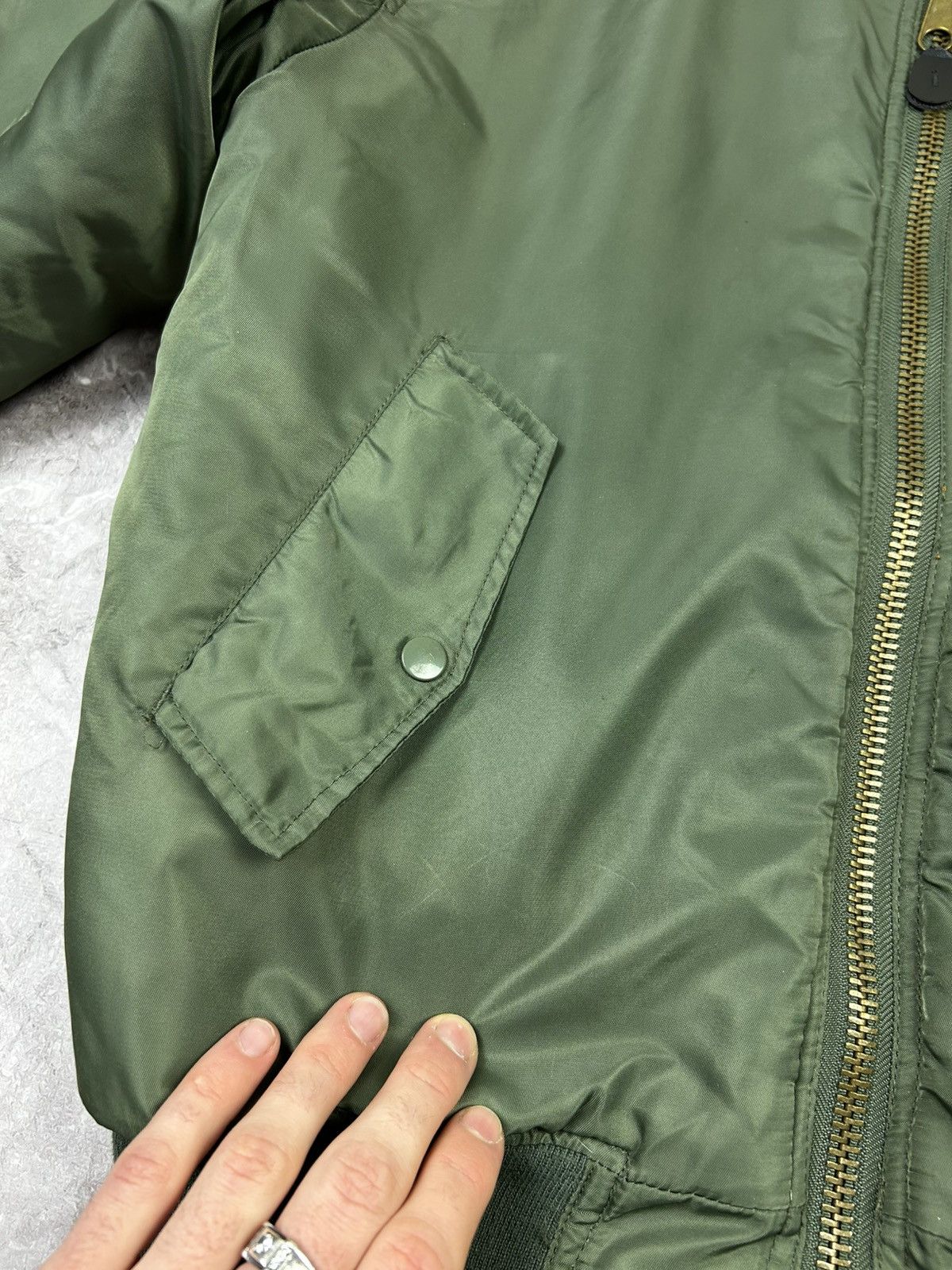 Vintage Vintage MA 1 Bomber Jacket Reversible Military Flyers Nylon Size US S / EU 44-46 / 1 - 12 Thumbnail