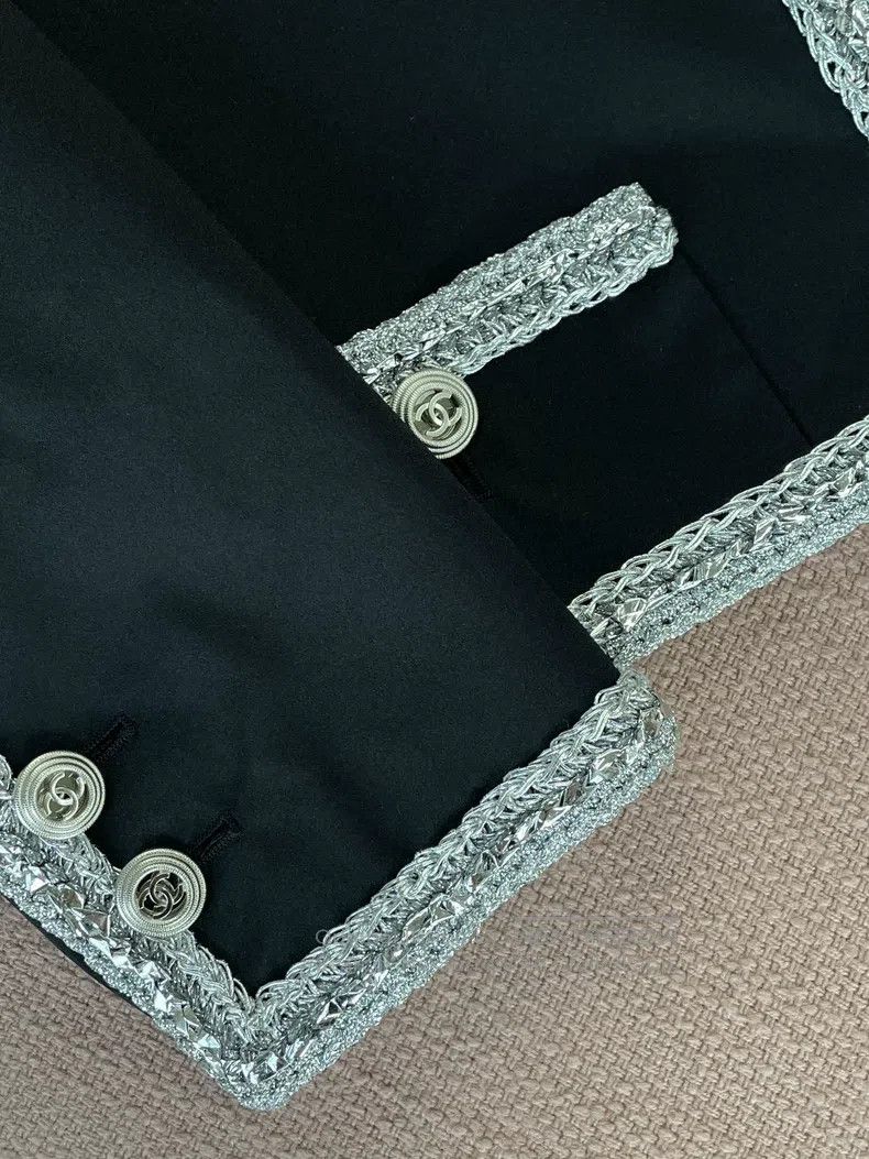 Chanel Chanel Roof series black silk silver rolled coat Size XS / US 0-2 / IT 36-38 - 2 Thumbnail