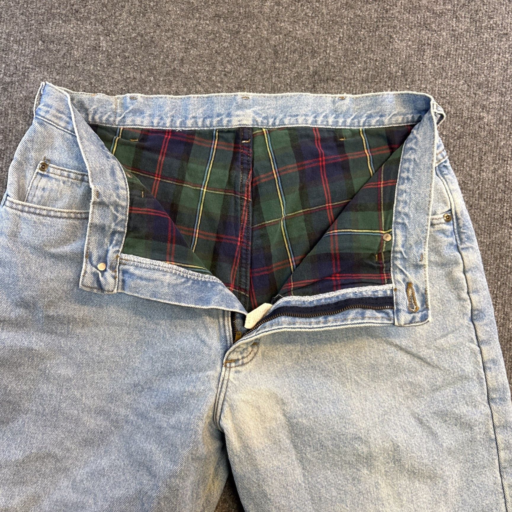 Vintage L.L. Bean Jeans Classic Fit 5-Pocket Light wash 38 x 34 Flannel Lined Men’s Regular Inseam 34” Cotton Blue Cardinal Style Straight Size US 38 / EU 54 - 4 Thumbnail
