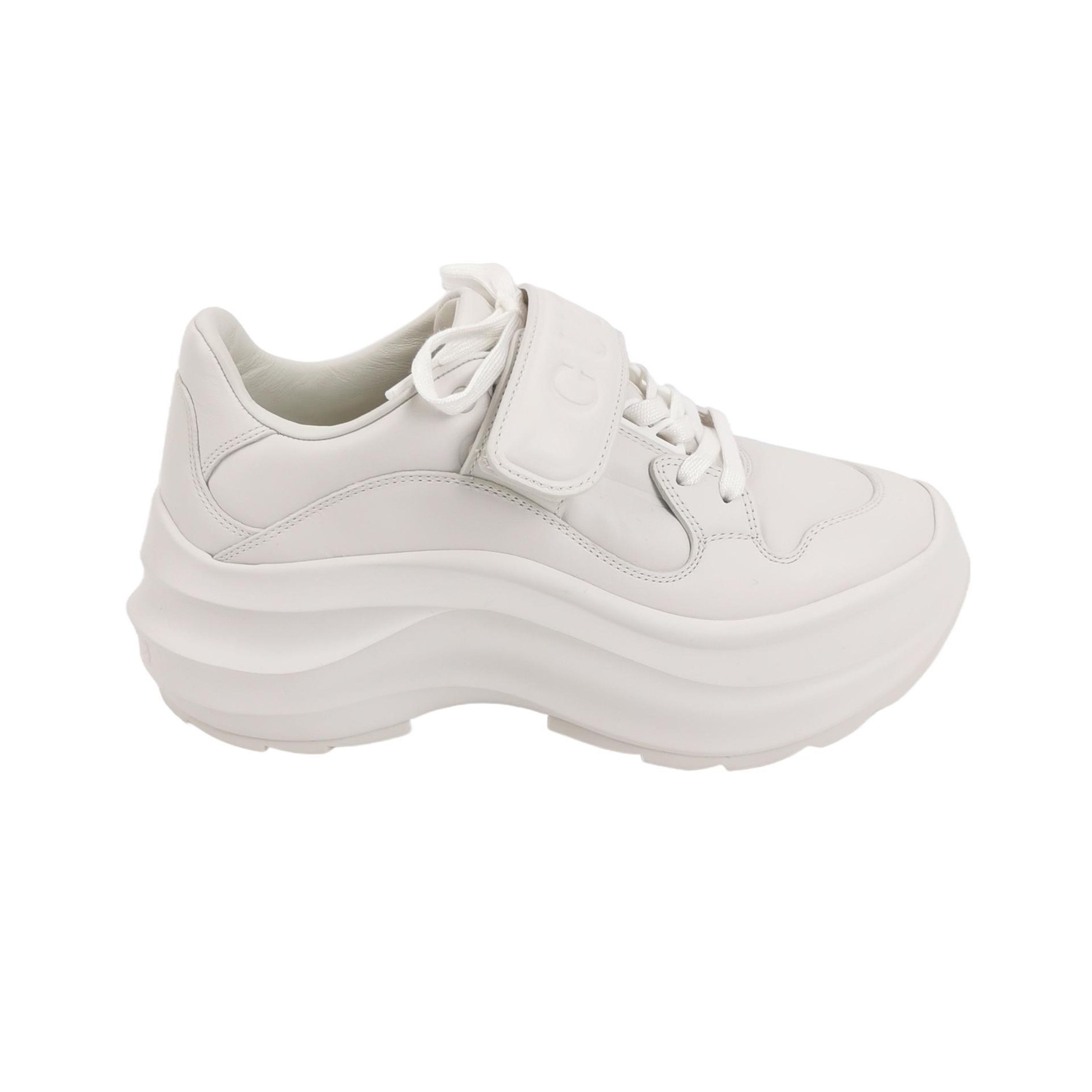 Gucci Gucci Women 6 Lowtop Sneakers Size US 6 / IT 36 - 1 Thumbnail