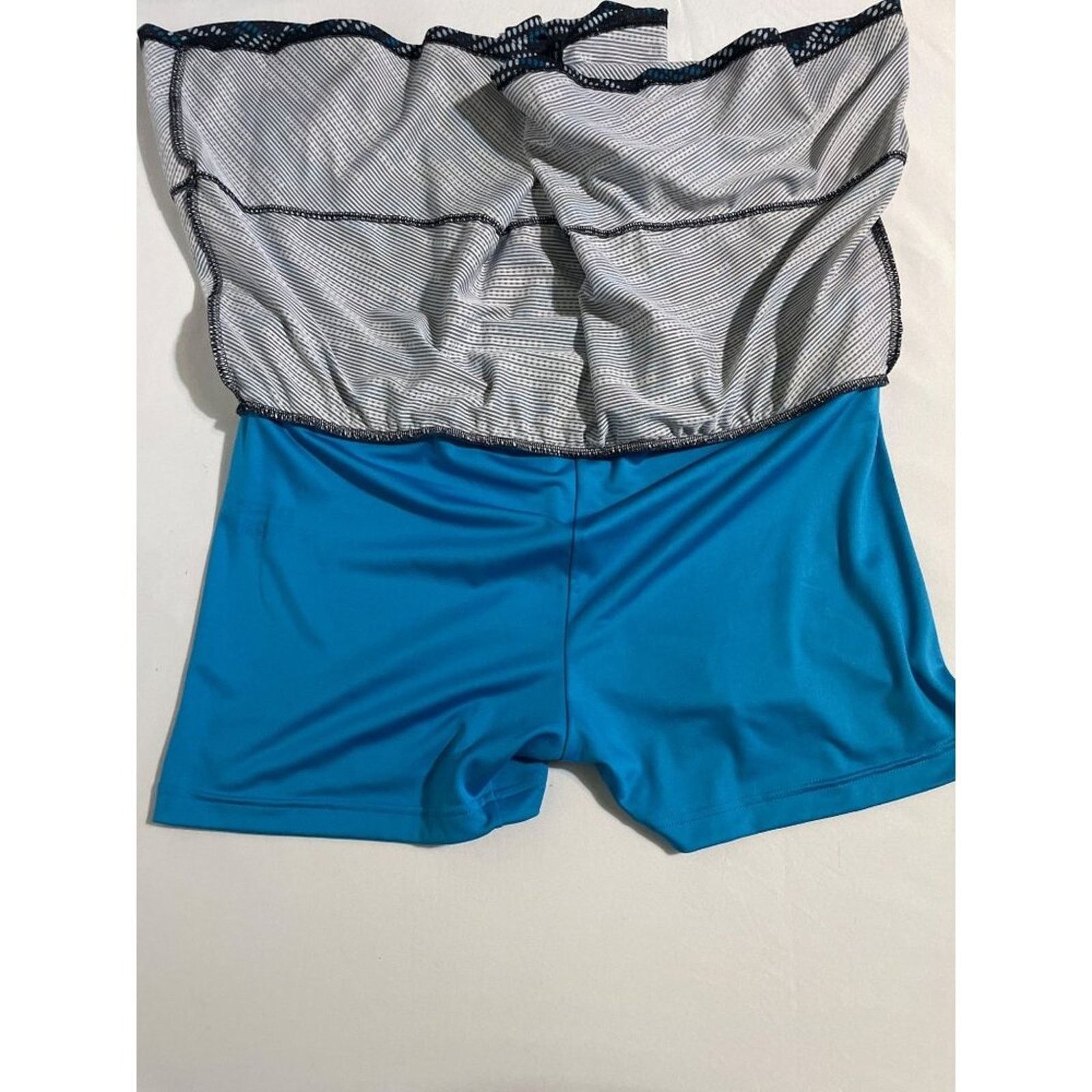 Adidas Adidas Women's Tennis Camo Skort Size XL Primeblue Size 34" / US 12 / IT 48 - 7 Thumbnail
