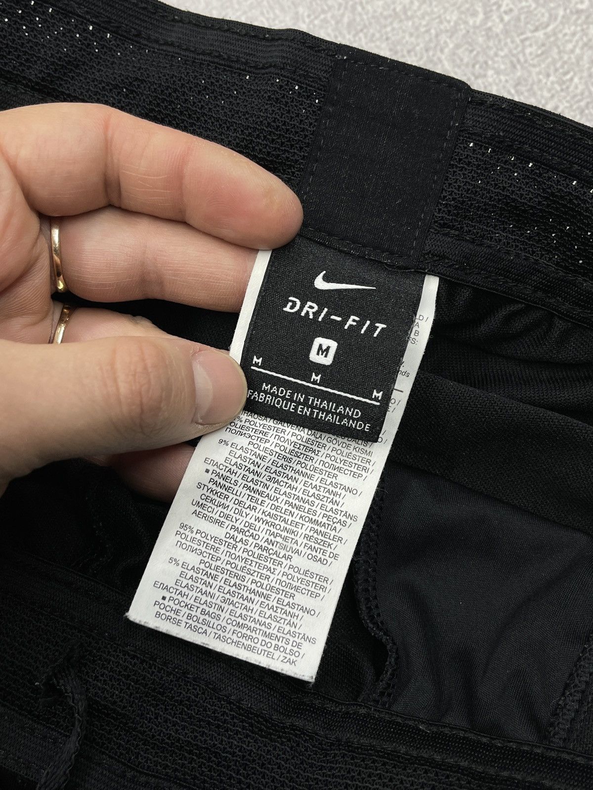 Nike Mens Nike Dri Fire Strike Sweatpants Black Y2K TECH ACG Size US 32 / EU 48 - 7 Thumbnail