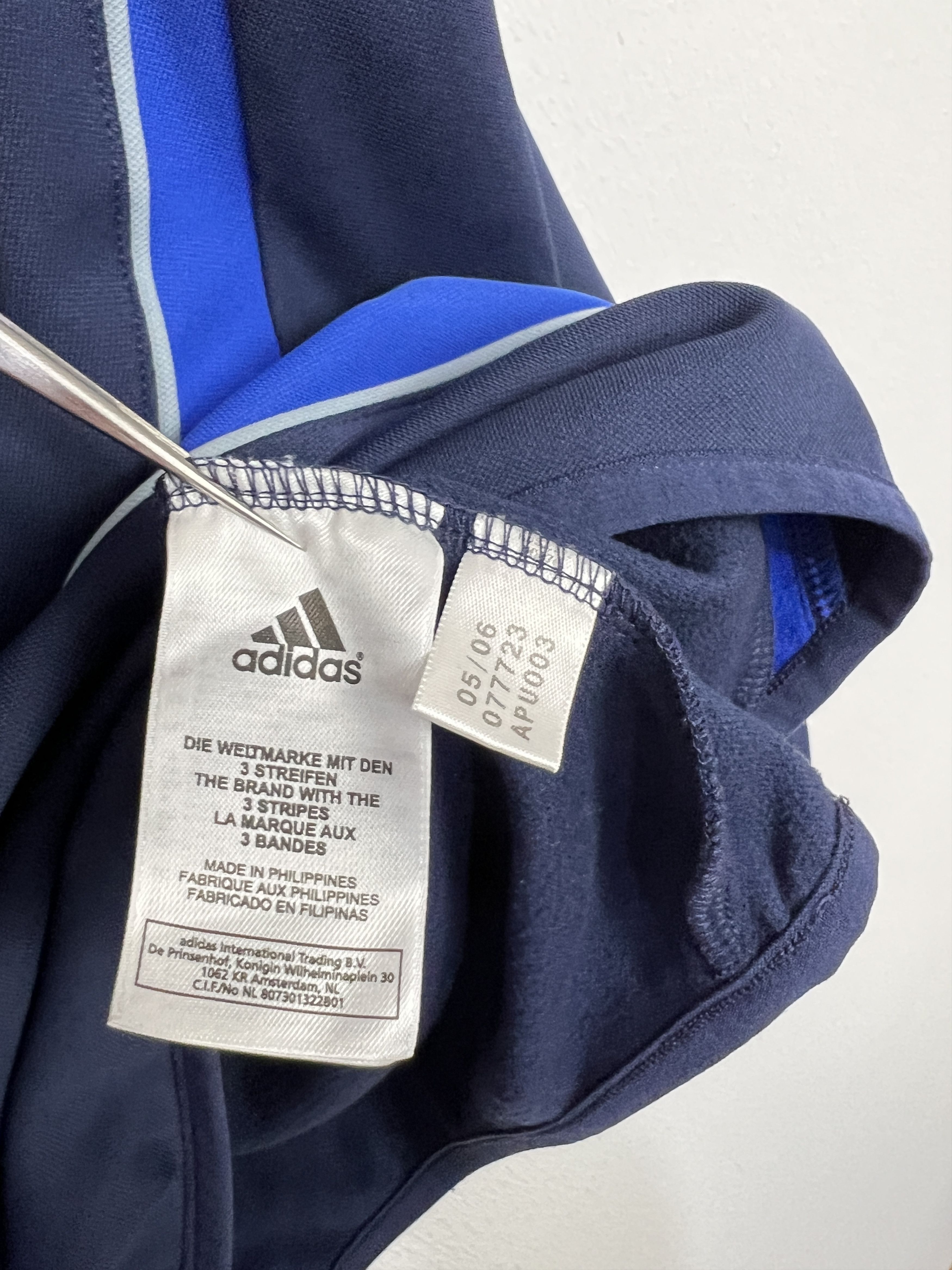 Adidas Vintage Adidas Chelsea Football Sweatshirt Soccer Size US L / EU 52-54 / 3 - 11 Thumbnail
