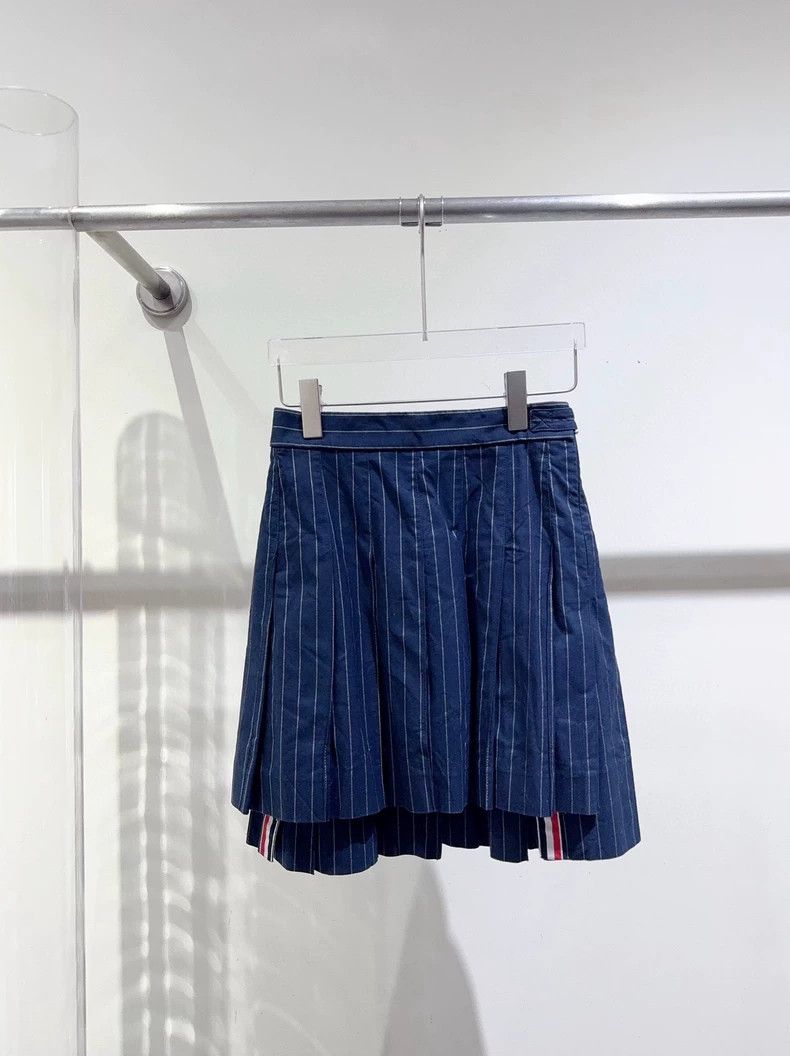 Thom Browne Dark blue pleated skirt