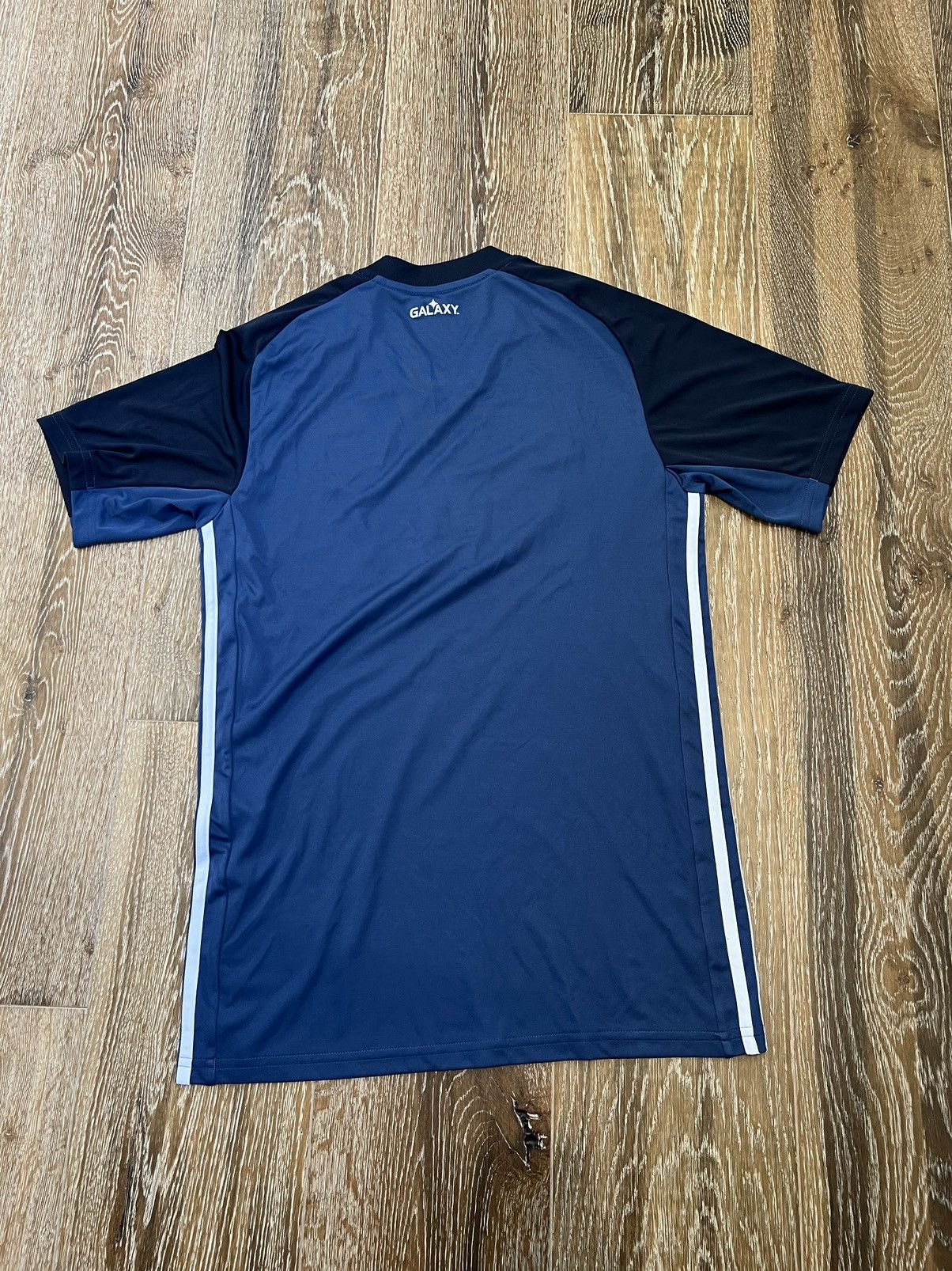 Adidas Adidas LA Galaxy soccer football kit jersey Size US S / EU 44-46 / 1 - 2 Thumbnail