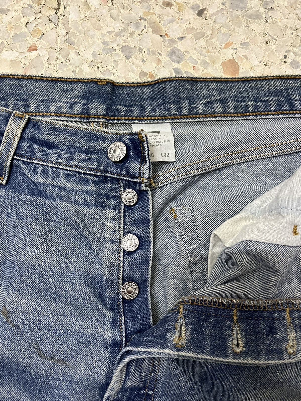 Levi's Vintage levis 501XX light blue distressed Size US 35 - 4 Thumbnail