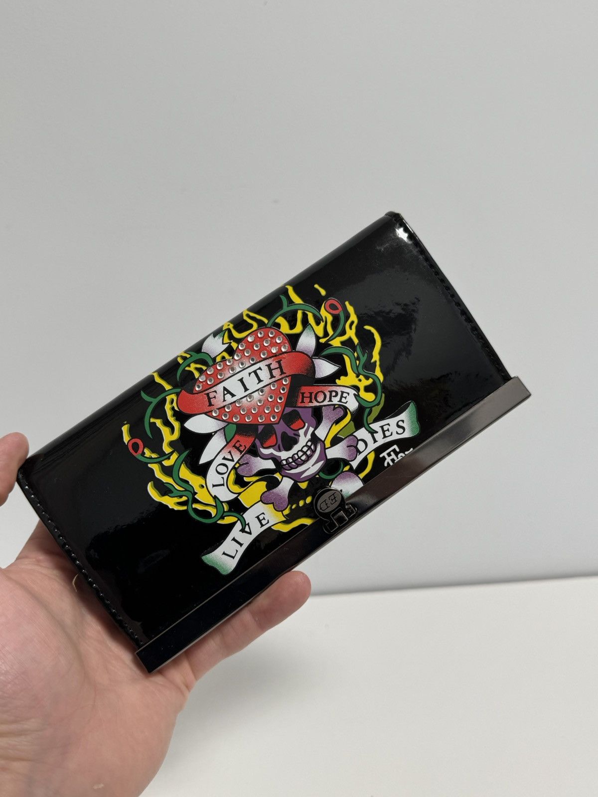 Ed Hardy Ed Hardy Black Tattoo Style Heat Pack — Faith Love Hope Size ONE SIZE - 6 Thumbnail