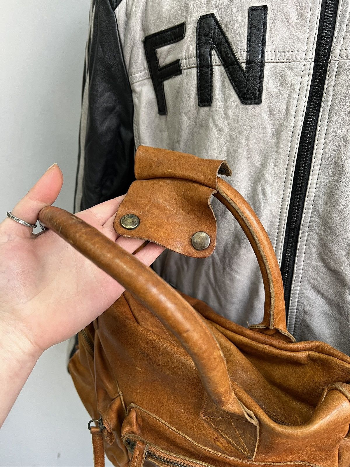 KMRii Kmrii style shoulder Multipocket leather bag y2k style hype Size ONE SIZE - 4 Thumbnail