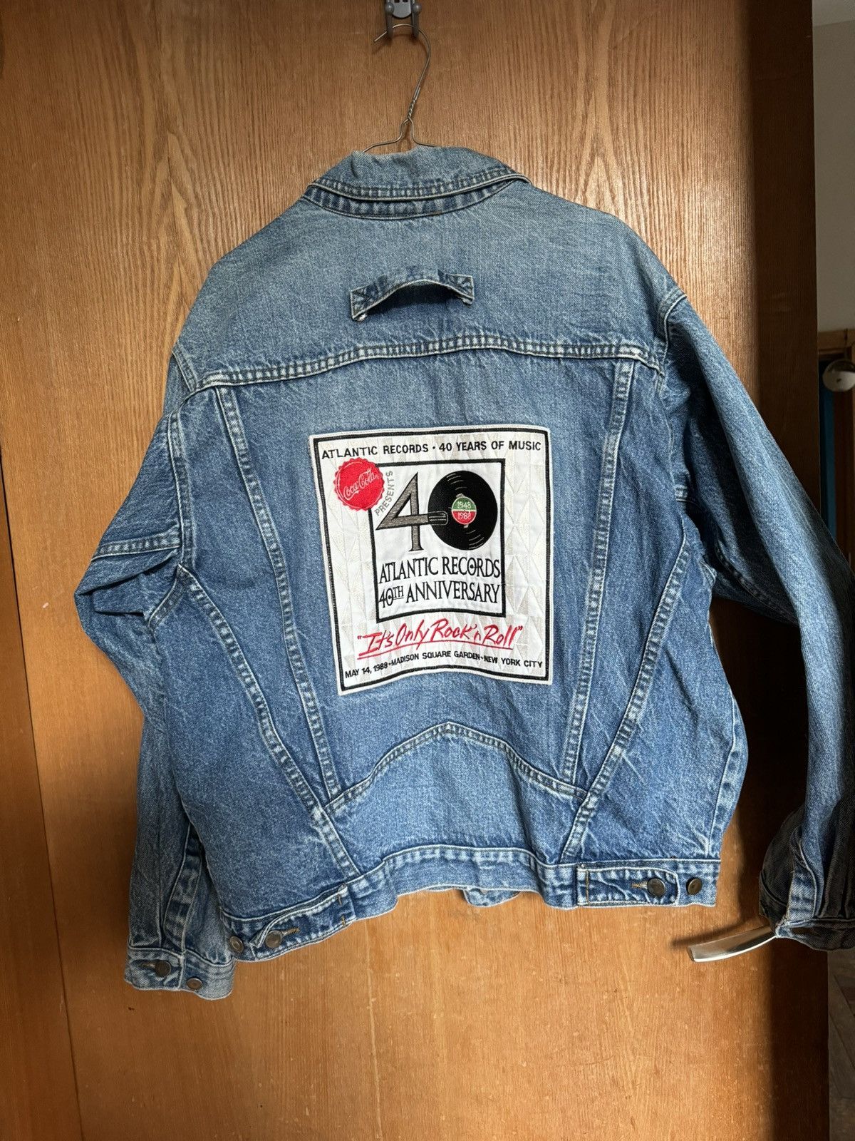 Vintage Vintage '88 Atlantic Records 40th Anniversary Denim Jacket Size US M / EU 48-50 / 2 - 1 Thumbnail