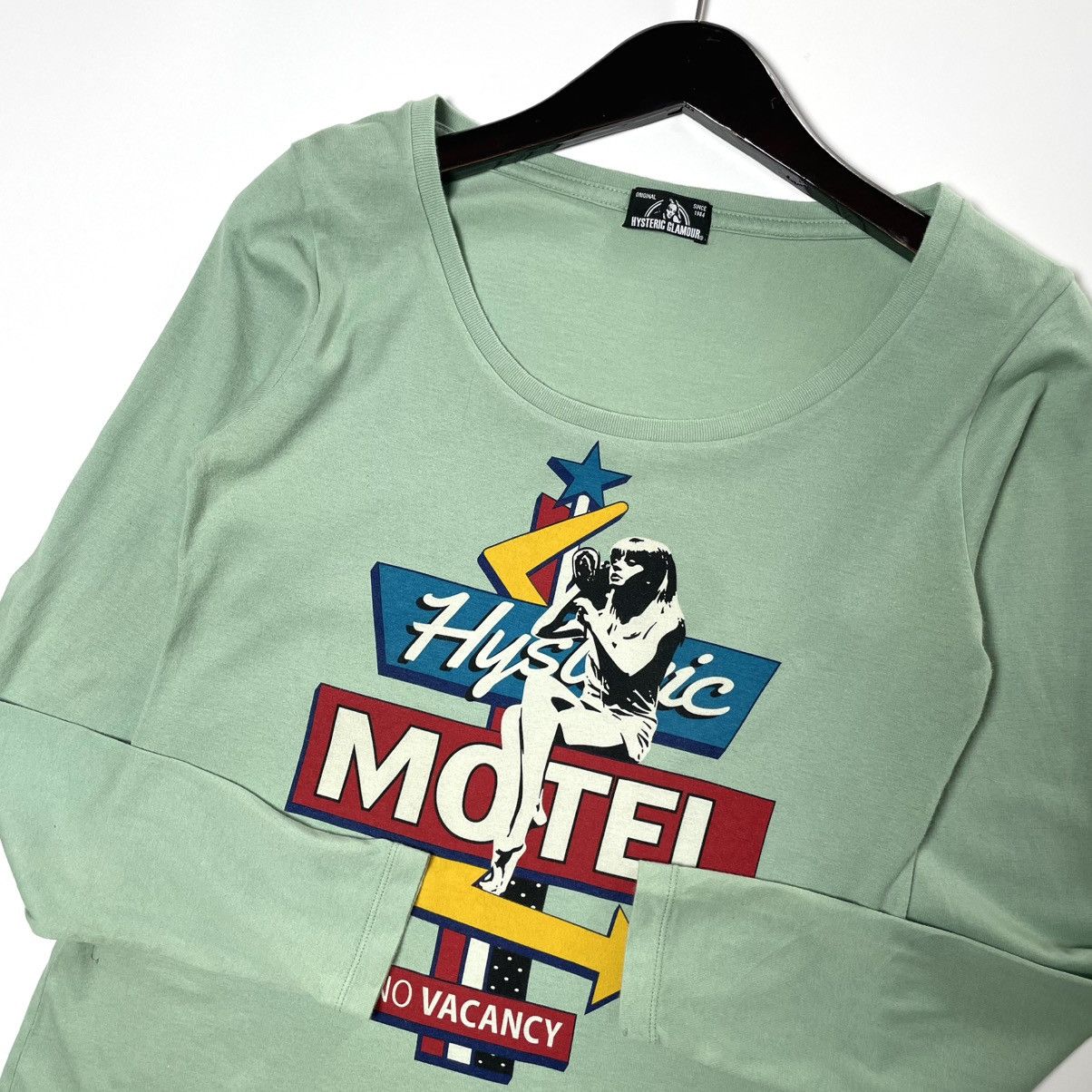 Hysteric Glamour y2k Hysteric Glamour ‘Hysteric Motel’ Boat Neck LS tee Size ONE SIZE - 4 Thumbnail