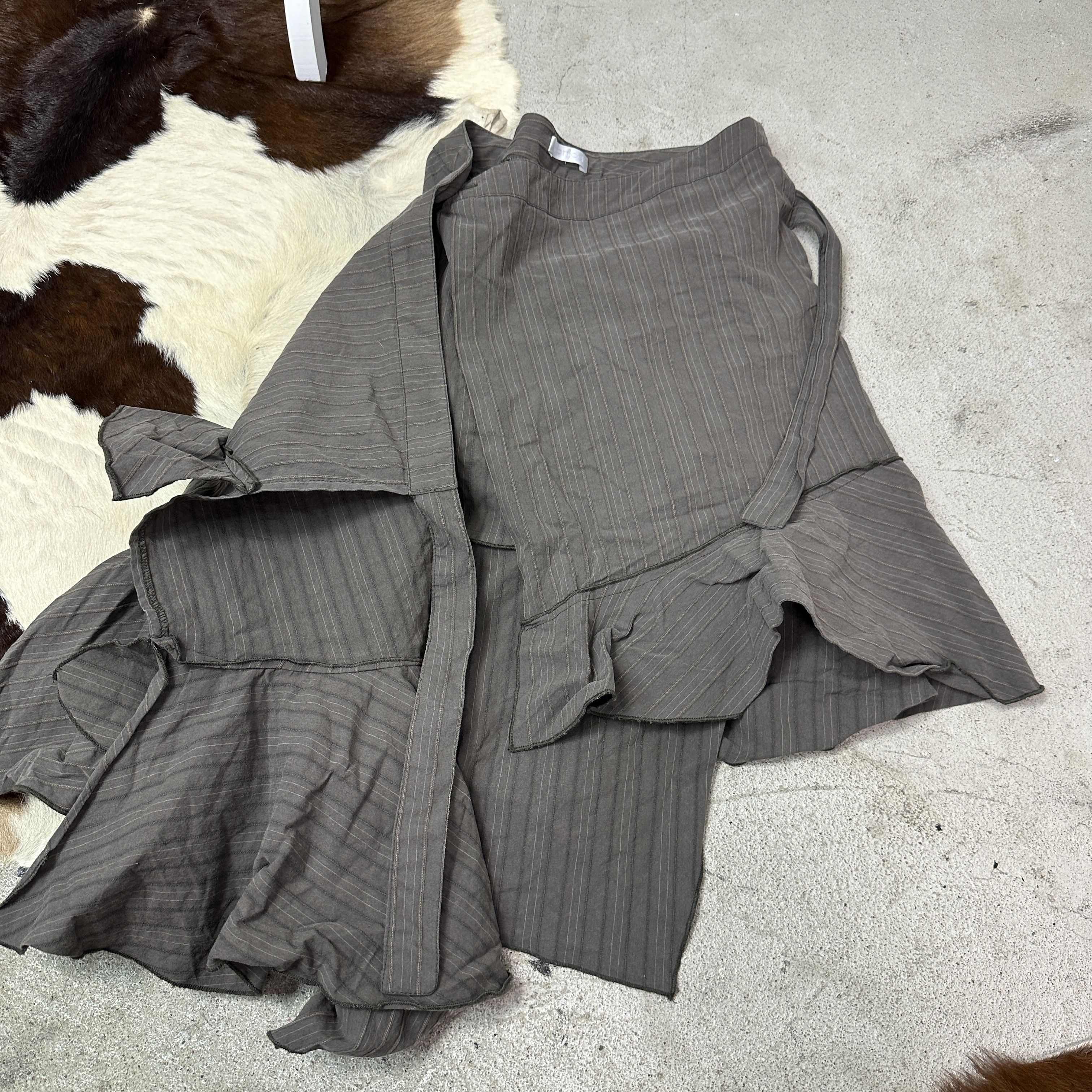 Vintage Vintage Avant Garde Military Asymmetrical Wrapped Skirt 00s Size 25" / US 0 / IT 36 - 3 Thumbnail