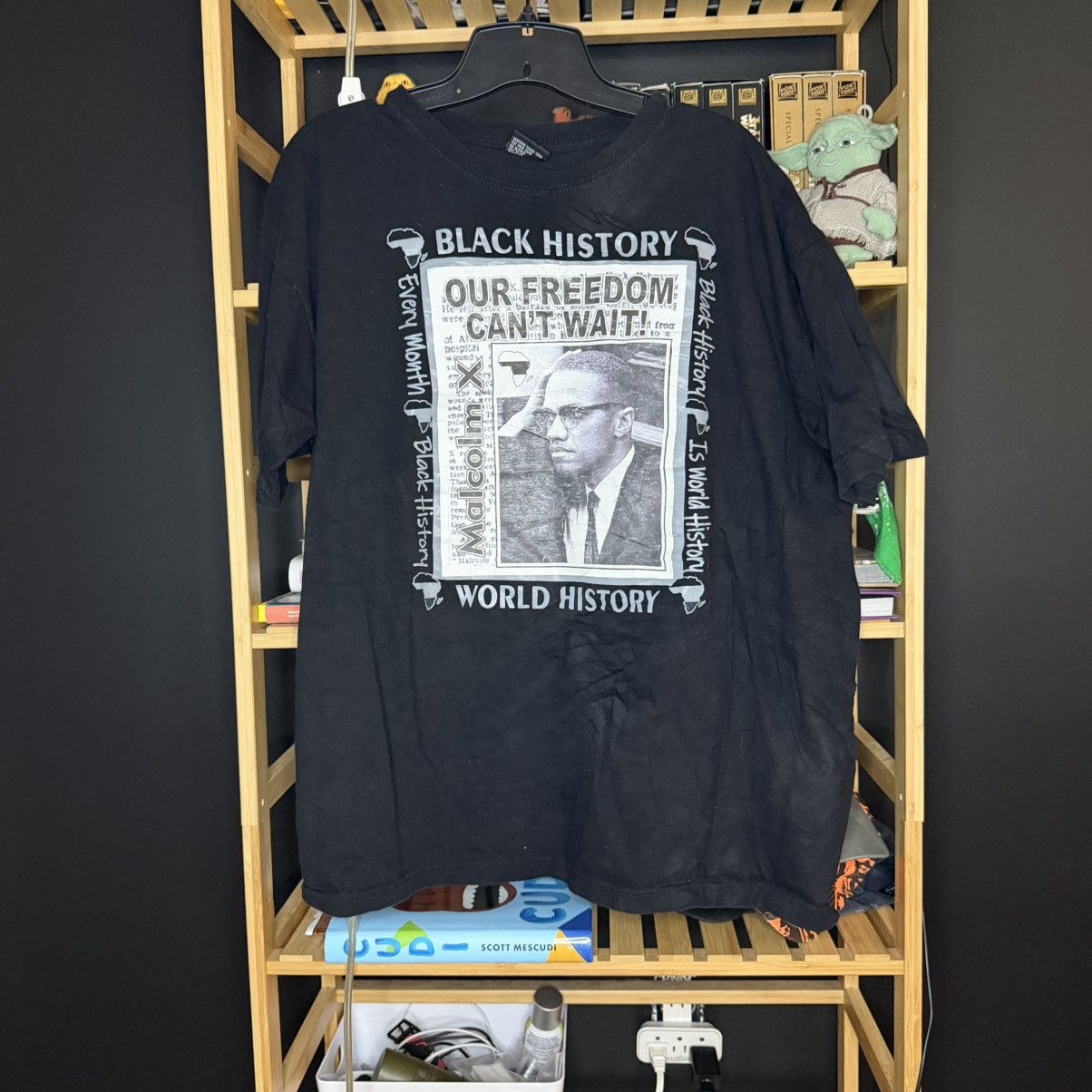 Other Vintage Black History Month Malcom X T Shirt BHM Size US XL / EU 56 / 4 - 1 Thumbnail