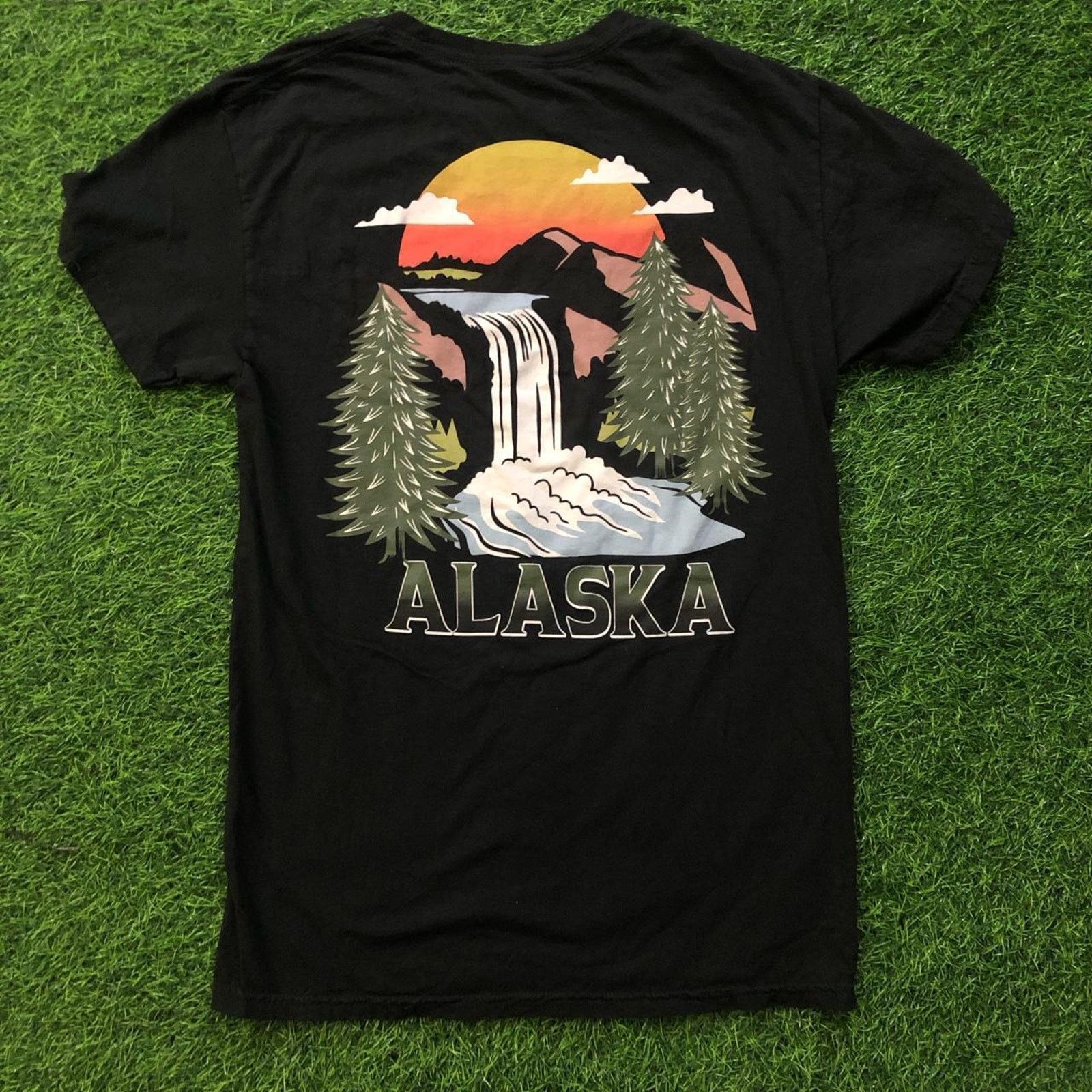 Other Black ‘Alaska’ Graphic Tee Size US S / EU 44-46 / 1 - 2 Thumbnail