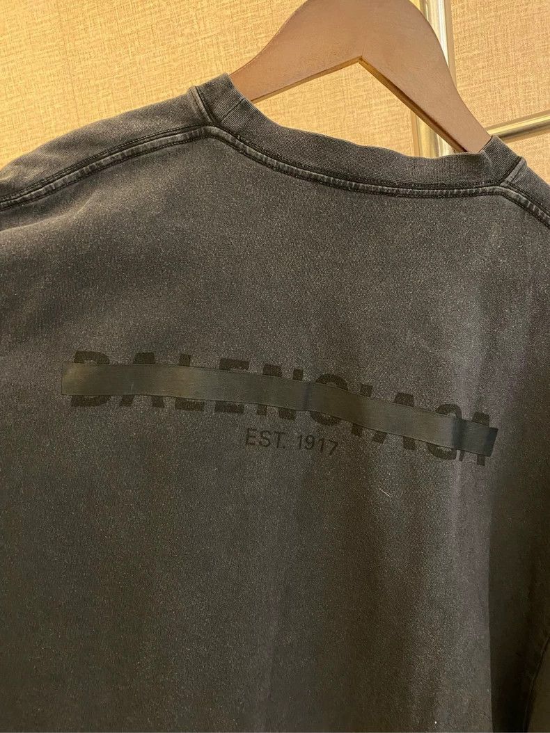 Balenciaga Balenciaga Cover rubber strip logo washed and made old sho Size US L / EU 52-54 / 3 - 6 Thumbnail