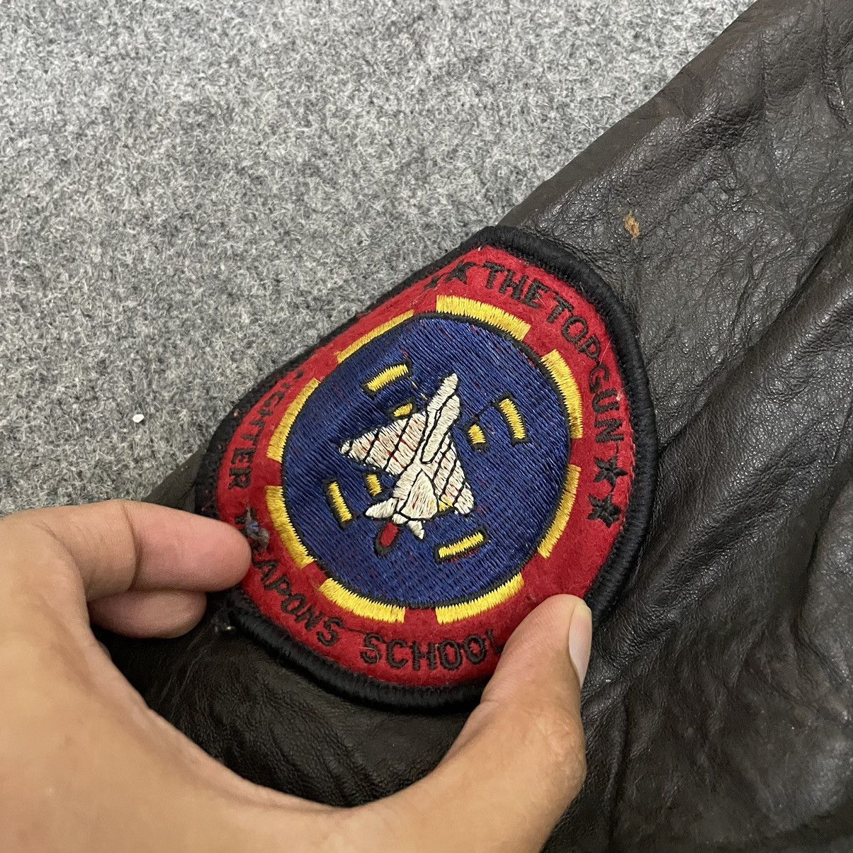 Vintage 1994 Top Gun G-1 Flight Jacket Paramount Pictures Very Rare Size US L / EU 52-54 / 3 - 8 Thumbnail