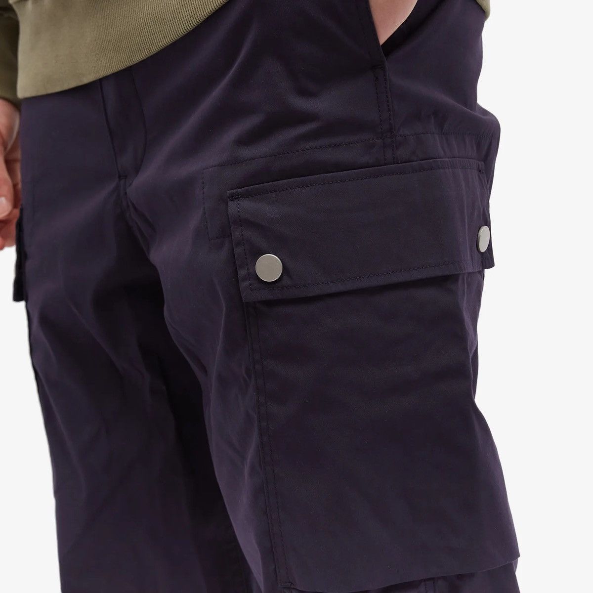 Nigel Cabourn Dutch pant in navy cotton nylon Size US 32 / EU 48 - 6 Thumbnail