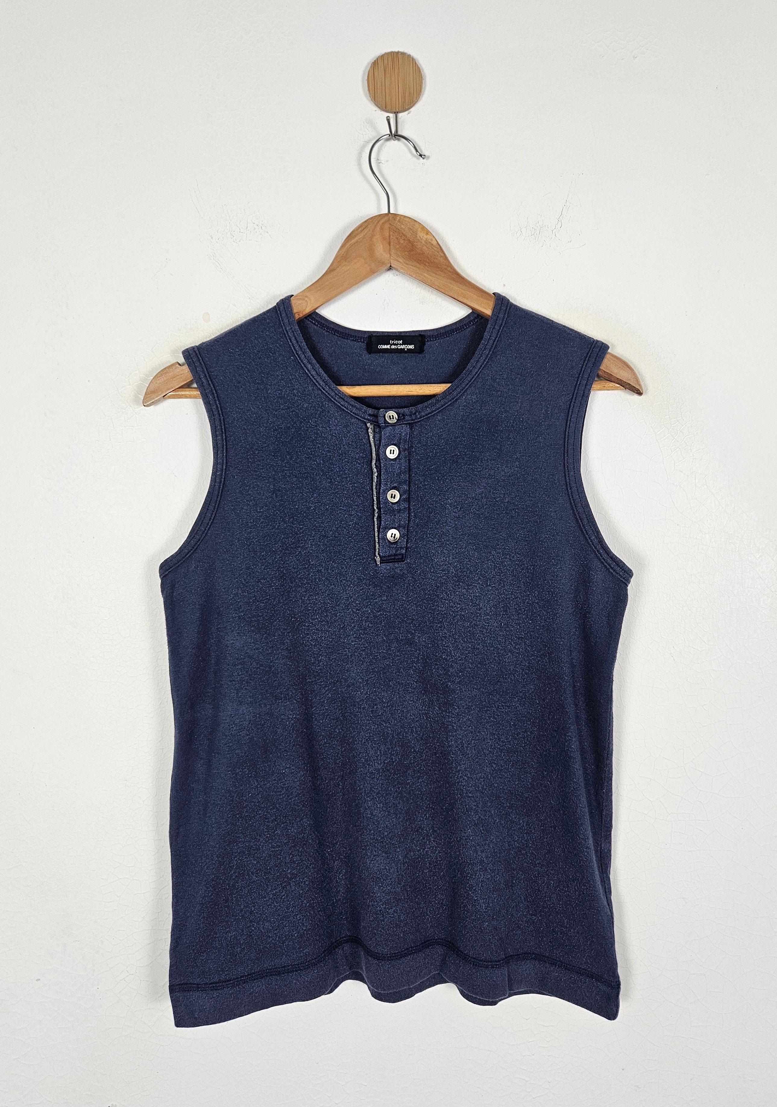 Comme des Garcons Tricot Comme des Garcons CDG tank shirt Size S / US 4 / IT 40 - 1 Thumbnail
