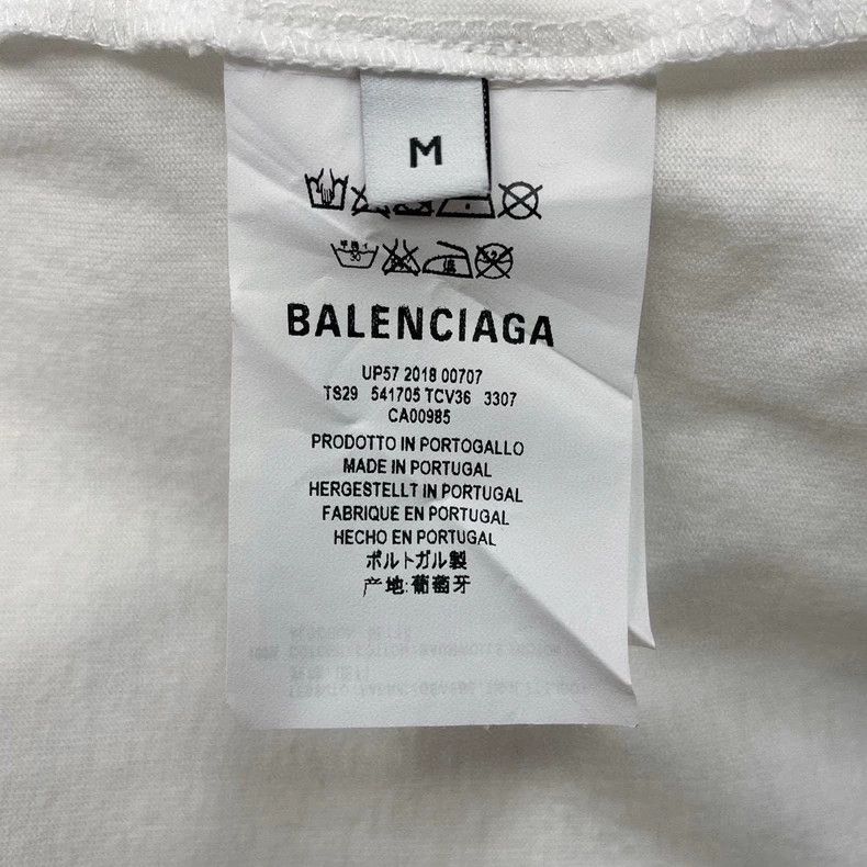 Balenciaga Balenciaga Round Neck Short Sleeve T-Shirt Size US M / EU 48-50 / 2 - 6 Thumbnail
