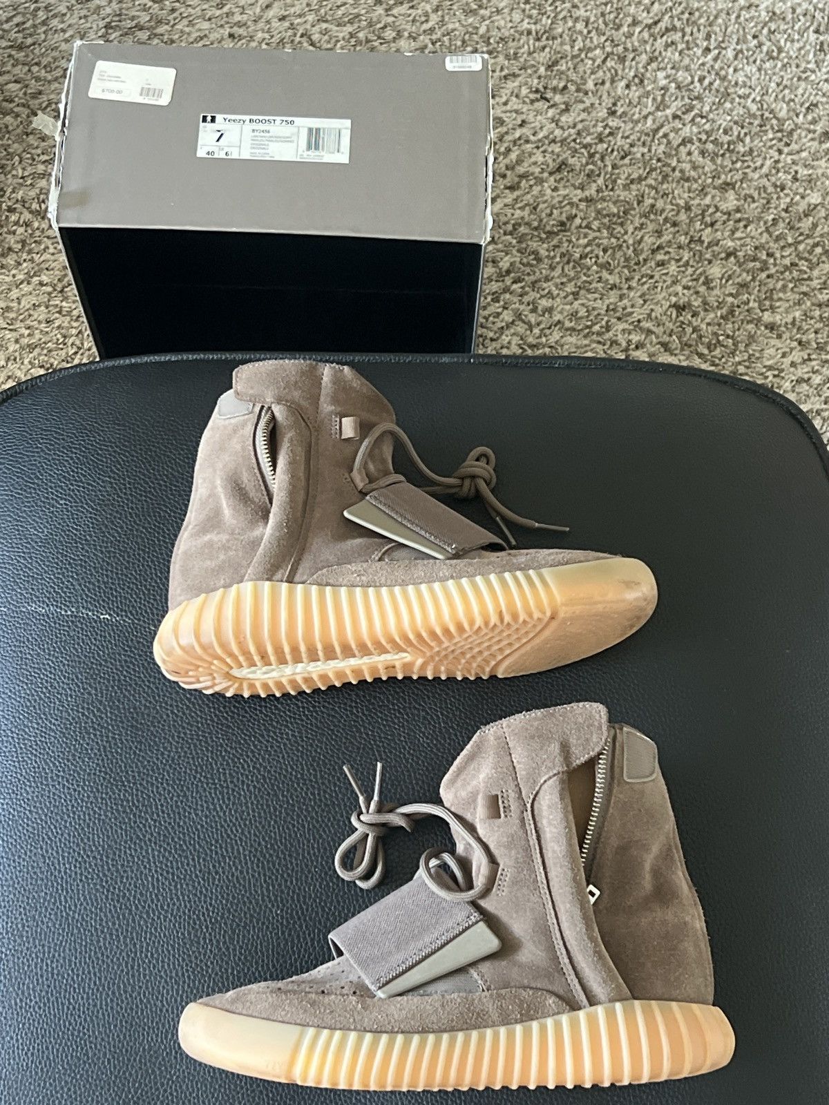 Yeezy yeezy Size US 7 / EU 40 - 1 Thumbnail