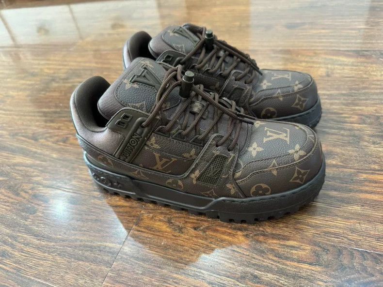 Louis Vuitton Louis Vuitton LV Trainer Maxi 2024-2506 Size US 7 / EU 40 - 3 Thumbnail