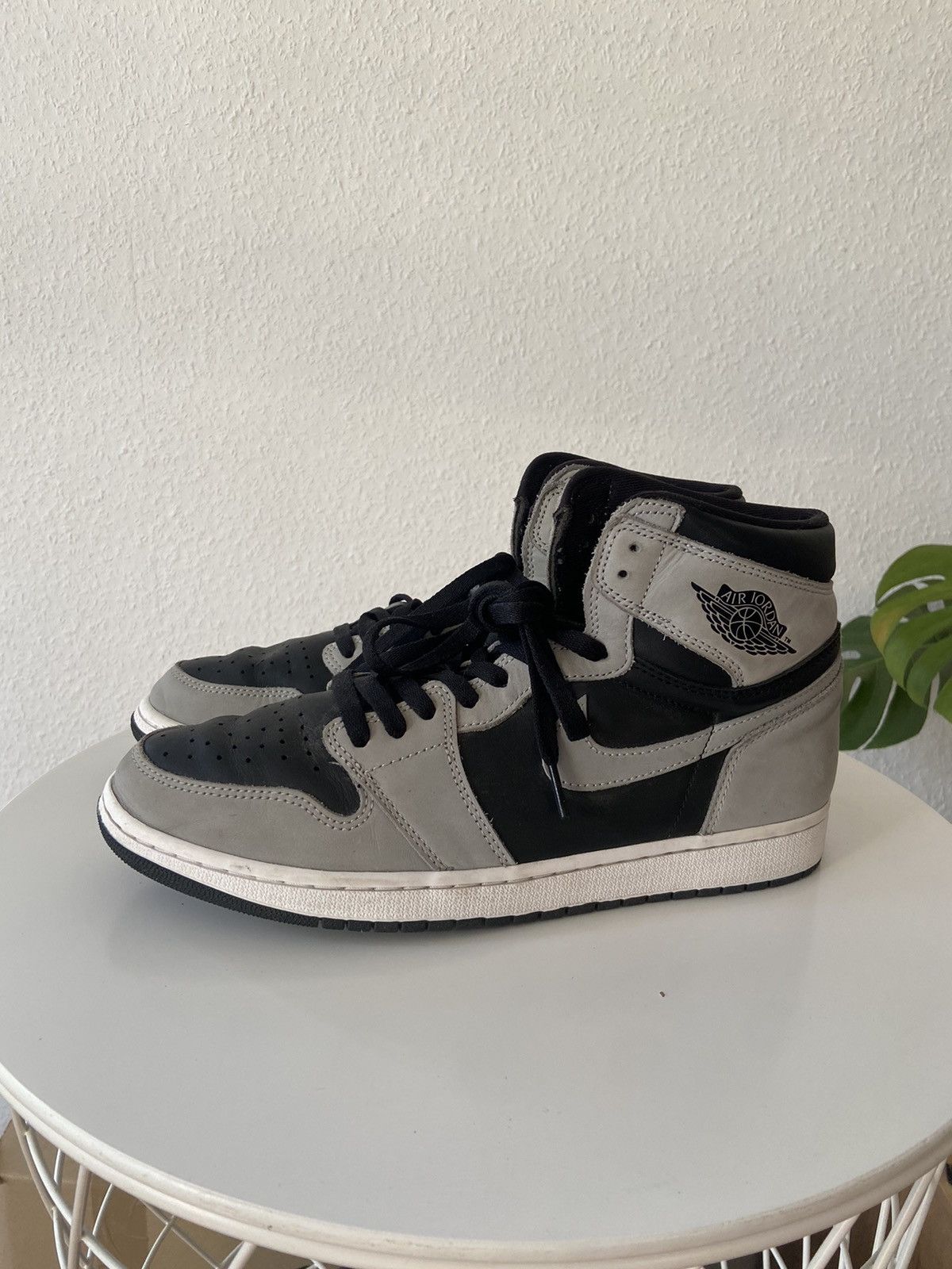 Nike Nike Air Jordan 1 Retro High Shadow 2.0 Size US 12 / EU 45 - 2 Thumbnail