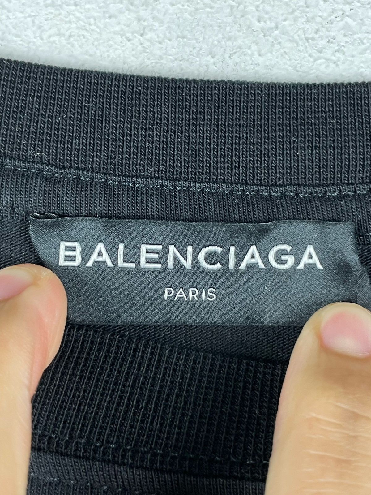 Balenciaga Balenciaga Kering Logo Short-Sleeves Tee Size US L / EU 52-54 / 3 - 10 Thumbnail