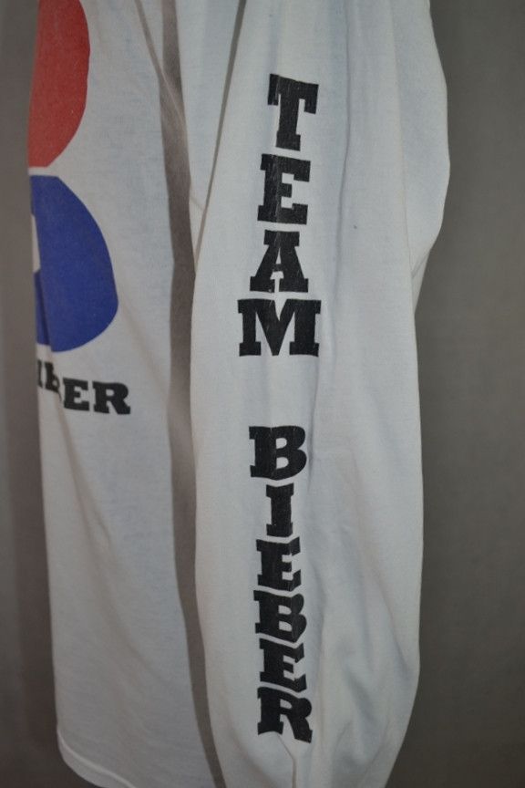 Justin Bieber Justin Bieber Stadium Tour 2017 Longsleeve M Size US M / EU 48-50 / 2 - 5 Thumbnail