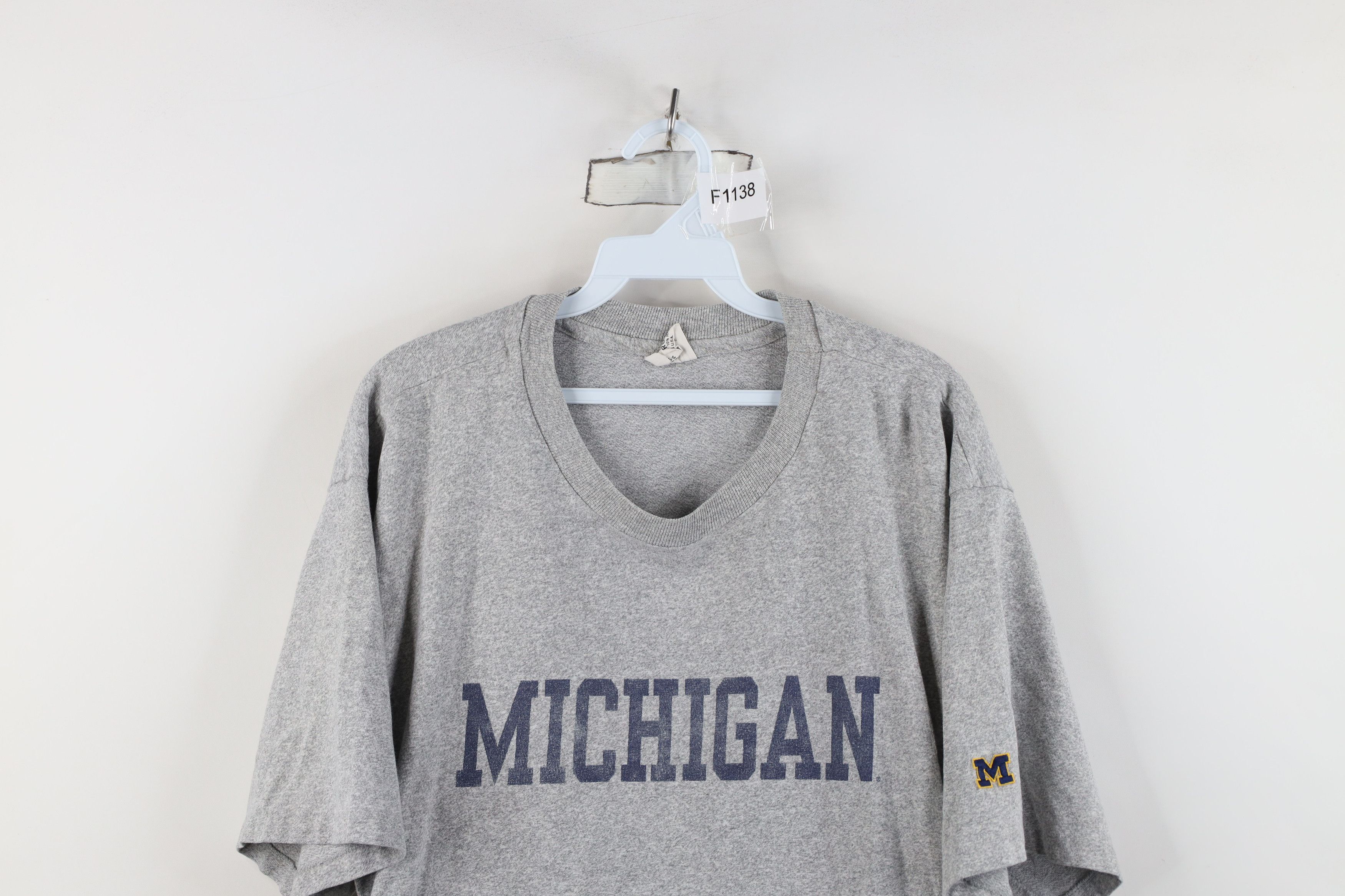 Vintage Vintage 90s Spell University of Michigan T-Shirt Gray USA Size US XL / EU 56 / 4 - 2 Thumbnail