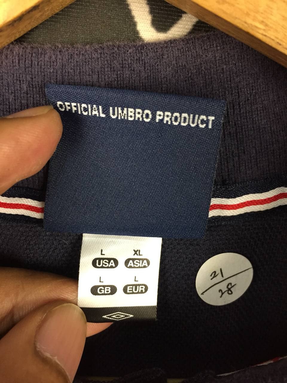 Umbro Umbro Japan x R.Newbold Lion Crest Polo Shirt Size L Size US L / EU 52-54 / 3 - 10 Thumbnail