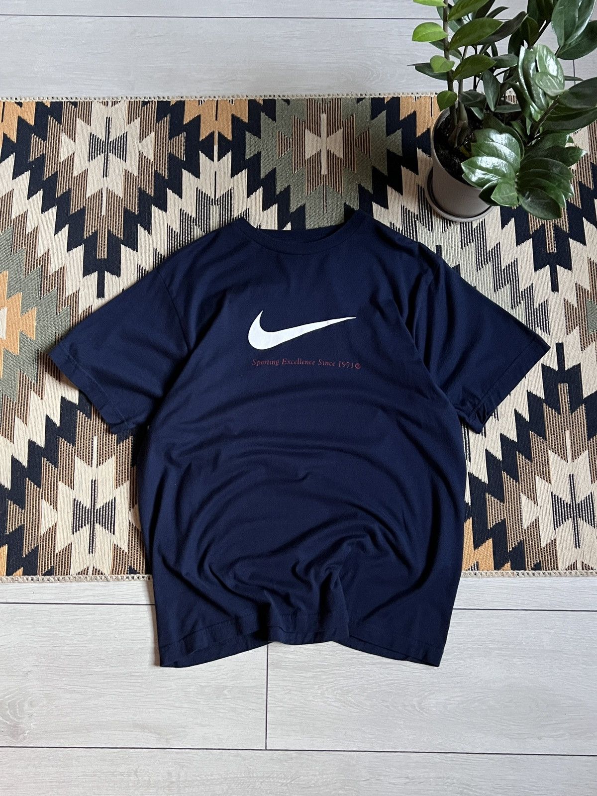 Nike Nike Vintage Sporting Excellence Since 1971 Shirt Size US M / EU 48-50 / 2 - 1 Thumbnail