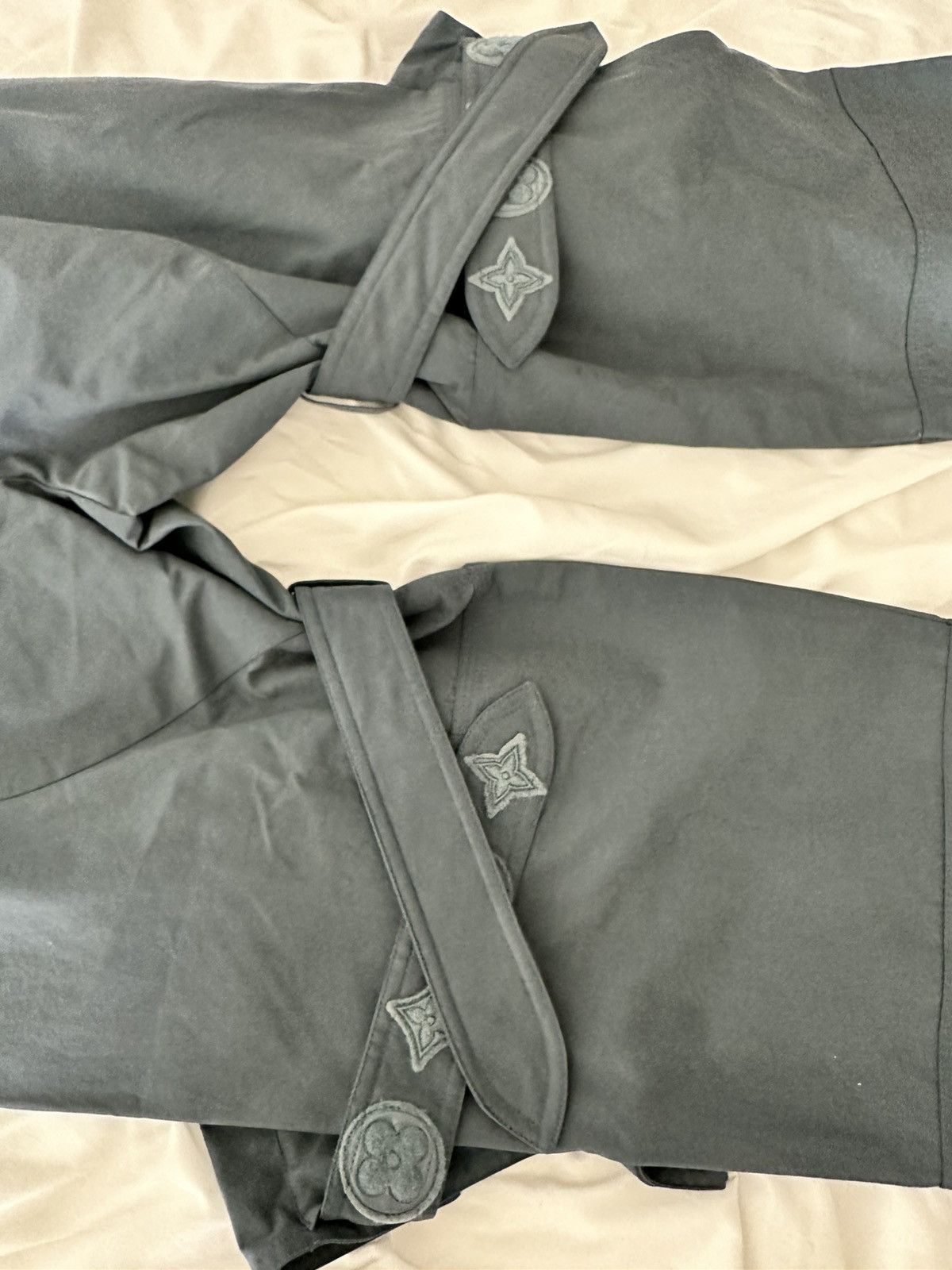 Louis Vuitton × Virgil Abloh Louis Vuitton Slim Cargo VIRGIL ABLOH Size US 42 / EU 58 - 4 Thumbnail