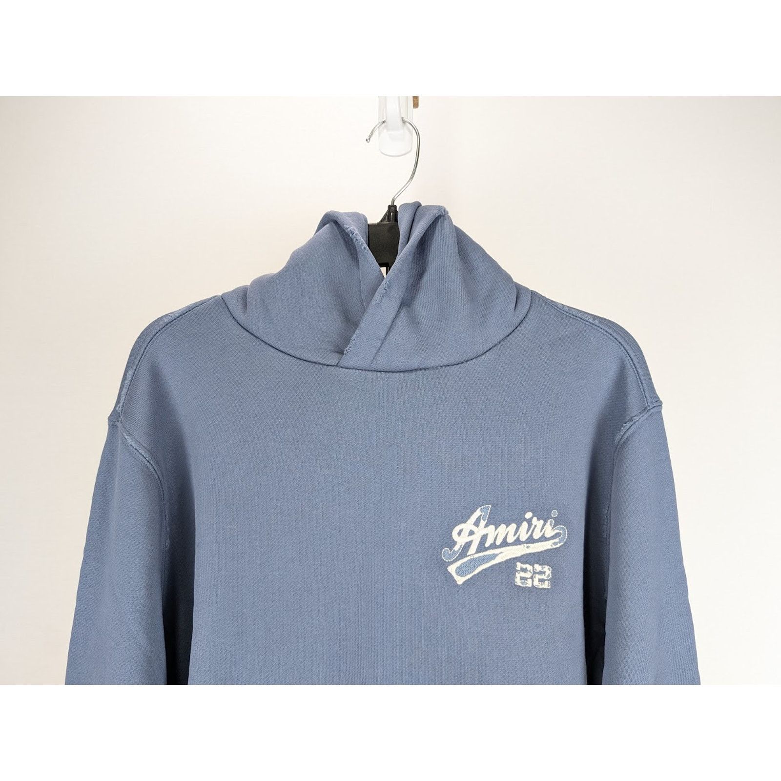 Amiri o1rshd1 Q:3 / Amiri 22 Hoodie in Bluefin Size US XL / EU 56 / 4 - 6 Thumbnail